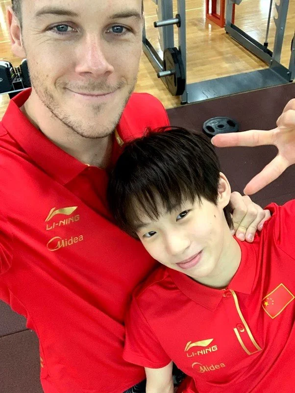 Physiotherapist with Chinese Olympic Gold Medalist Chen Yuxi 