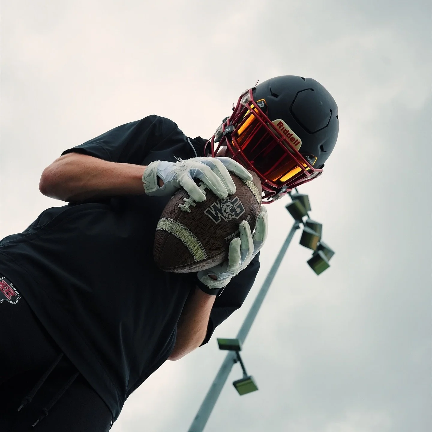 FOOTBALL 🏈 + 📸 = EPIC
&bull;
&bull;
&bull;
&bull;
&bull;
&bull;
&bull;
#trending #northtexasphotographer #sports #football #texasfootball #northtexas #dallas #frisco #friscophotographer #prosper #prospertx #prosperphotographer #plano #planophotogra