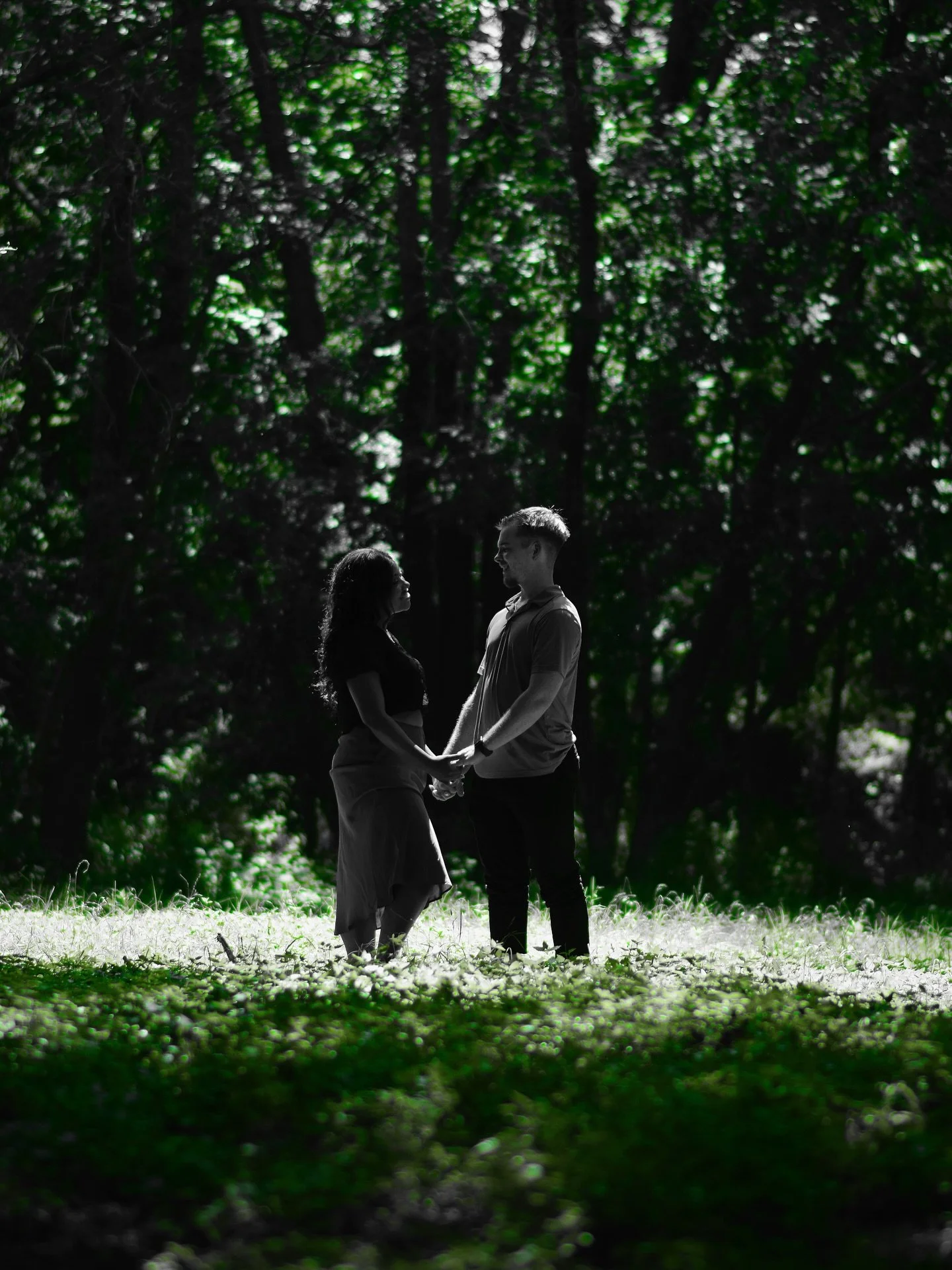 Rooted in love, growing together.💚
&bull;
📸Credits: Michael Moore with @mtjm.media 
👩🏾&zwj;❤️&zwj;👨🏼 Hunter &amp; Jordana
&bull;
&bull;
&bull;
&bull;
&bull;
#love 
#photography 
#couple 
#intimatemoments 
#storytellingphotography