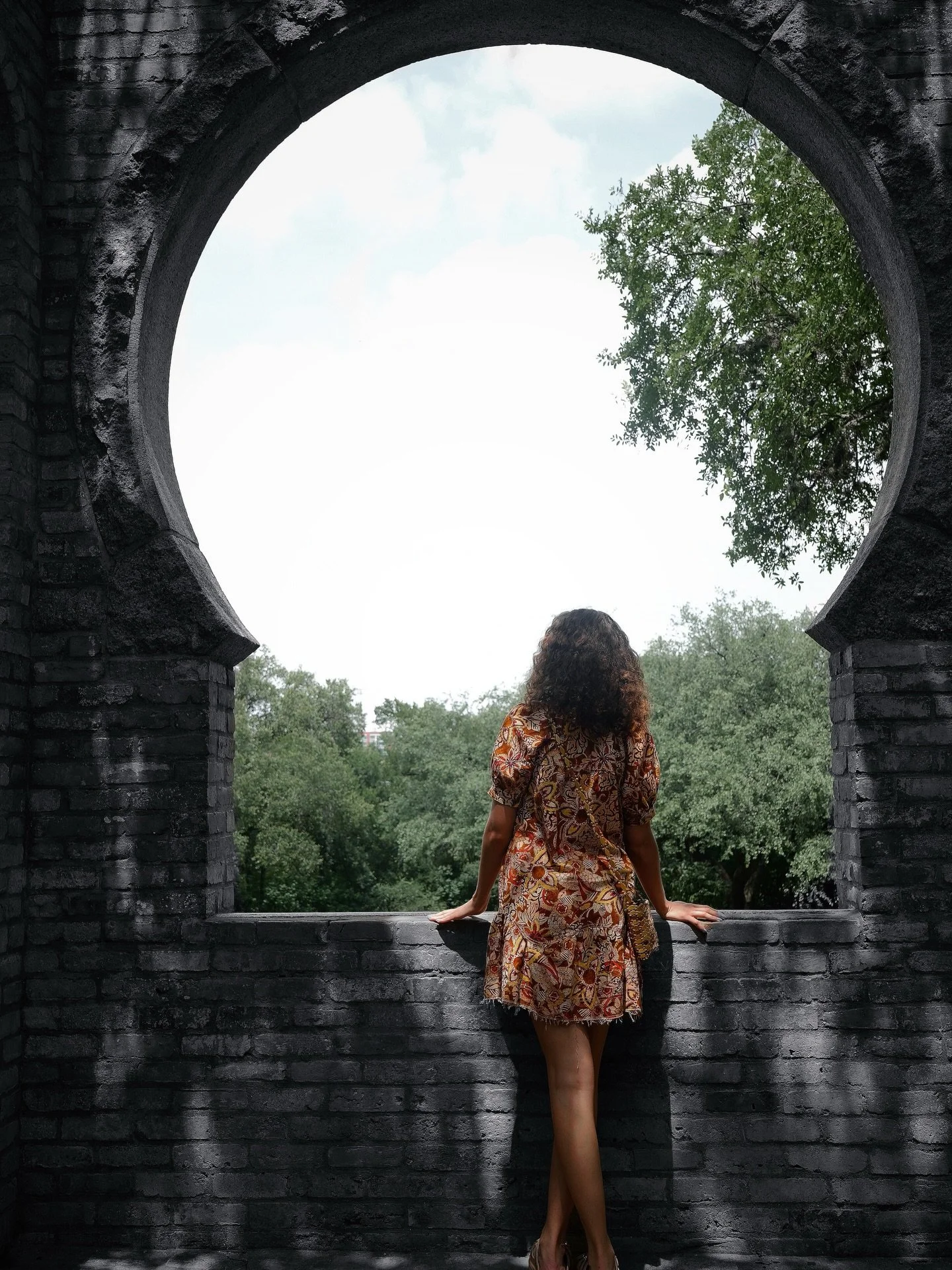 The key to life. Elohim. 
&bull;
📸 Credit: Michael Moore @mtjm.media 
ft. KT
&bull;
www.mtjmmedia.com
&bull;
&bull;
&bull;
&bull;
&bull;
&bull;
#dallasphotography #trending #nature #photographer #christian