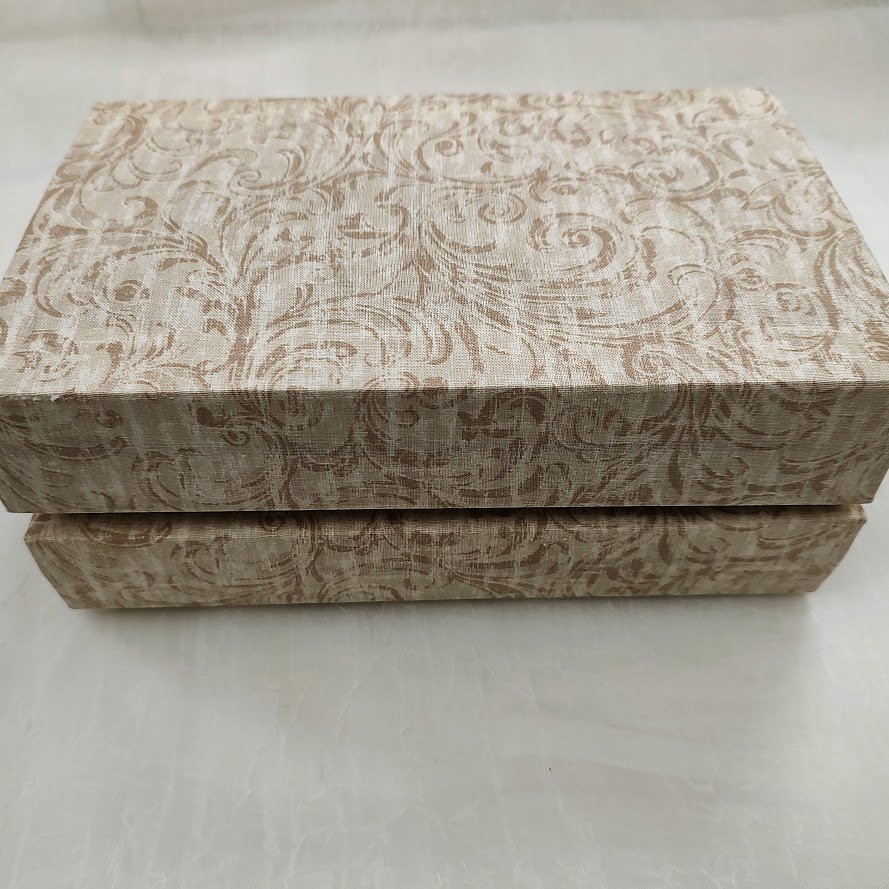 Video - How to make a Lap Book - Raw & Simple Construction