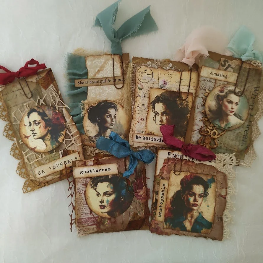 Video - Mixed Media Lady Clusters - Digitals @SweetPeaCuriosities