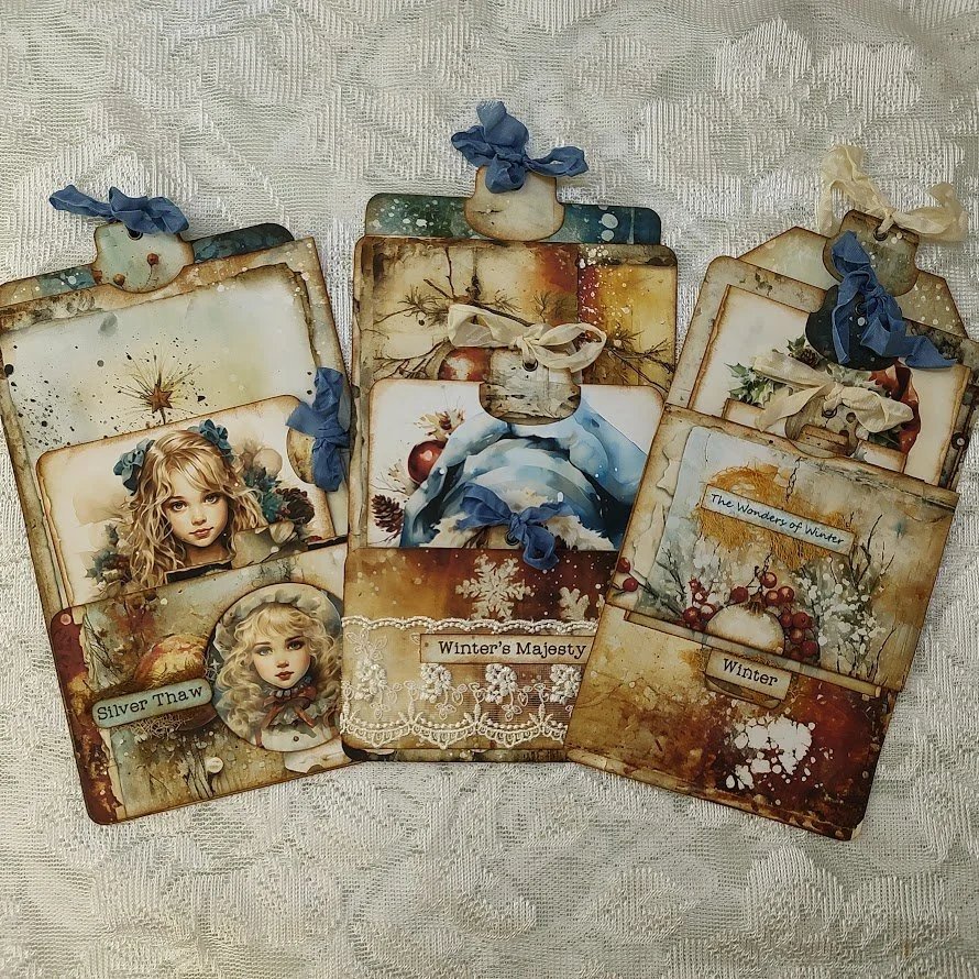 Video - Full-Page Pockets w/Fold Down Pockets & Hidden Windows - Winter Wonder Journal