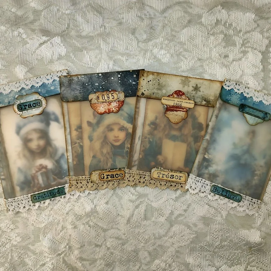 Video - Large Vellum Pockets w Flap Winter Journals Inspired @Nigezza Creates