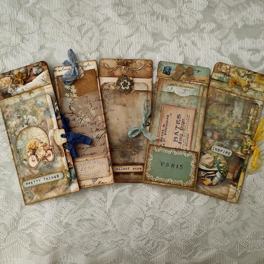 Video - EPIC Over the Page Magnetic Bookmarks - Pockets & more