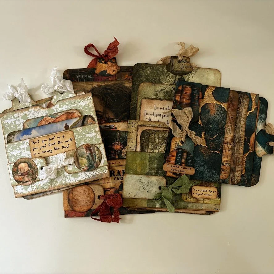 Video - Stuffed Pocket Belly Band | Flip Down Writing Space | AnnE &amp; Grungy Library Journals!