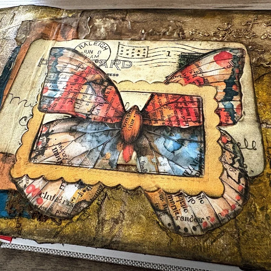 Video – “UNSCRIPTED Saturday” Ep. 1 | Intuitive Mixed Media Art Journal Play Inspired @ Shawn Petite