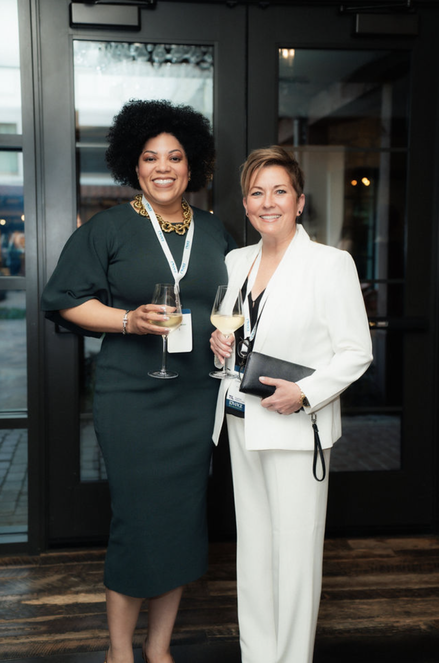 What Should I Look for in a Corporate Event Photographer in Dallas?