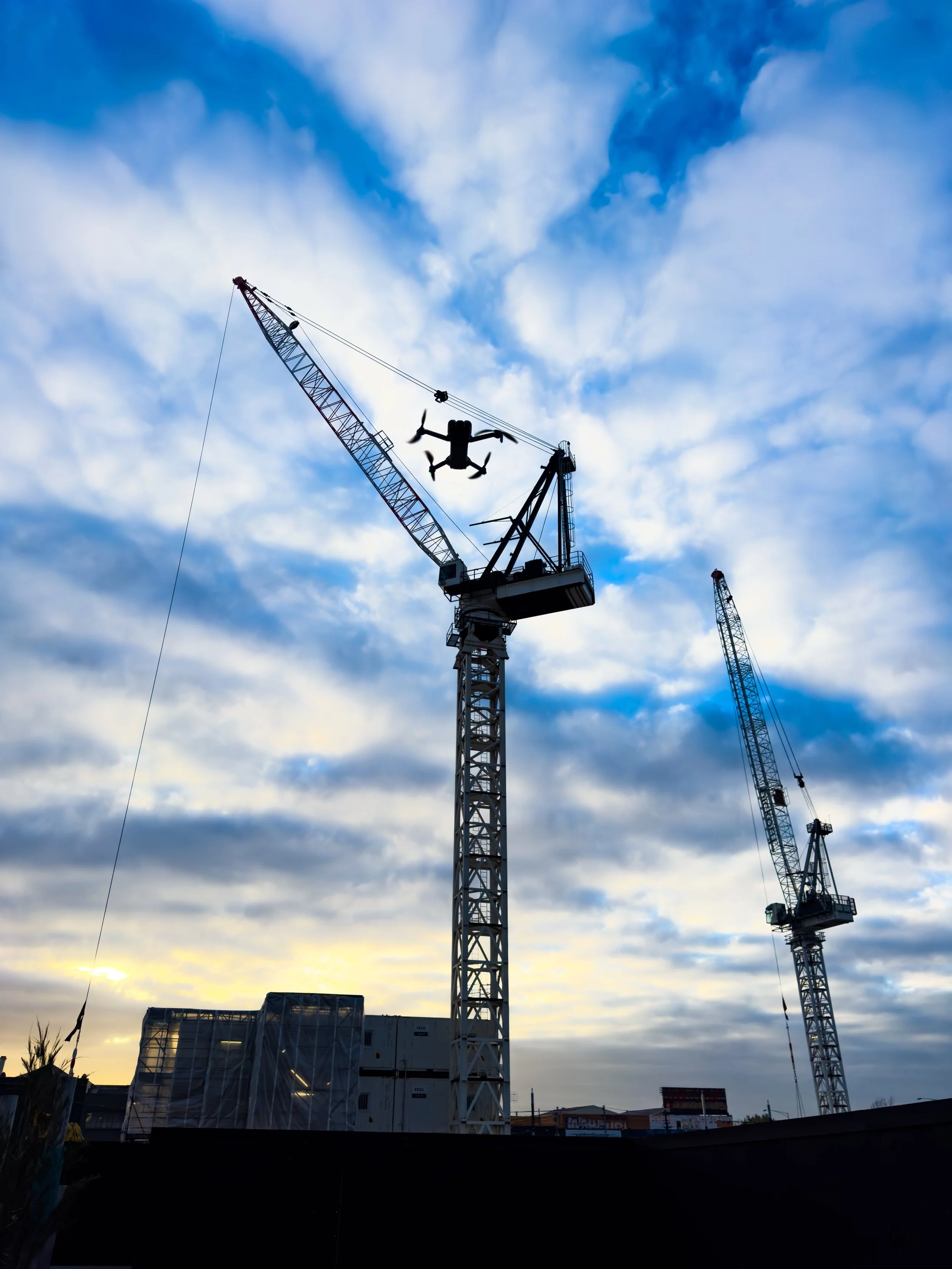 Crane days 🏗️ 💯

#droneoperations #construction #dji #drone #melbourne