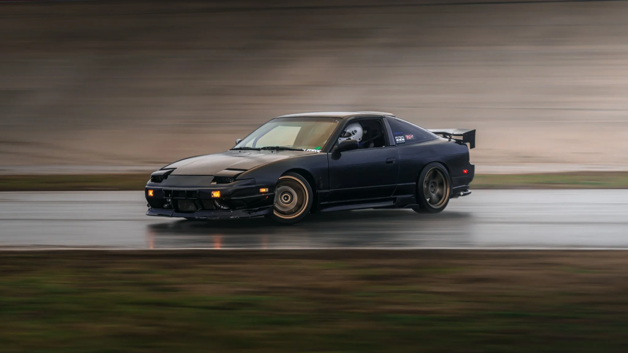 black 240sx s13 drifting at stoopicold 2026