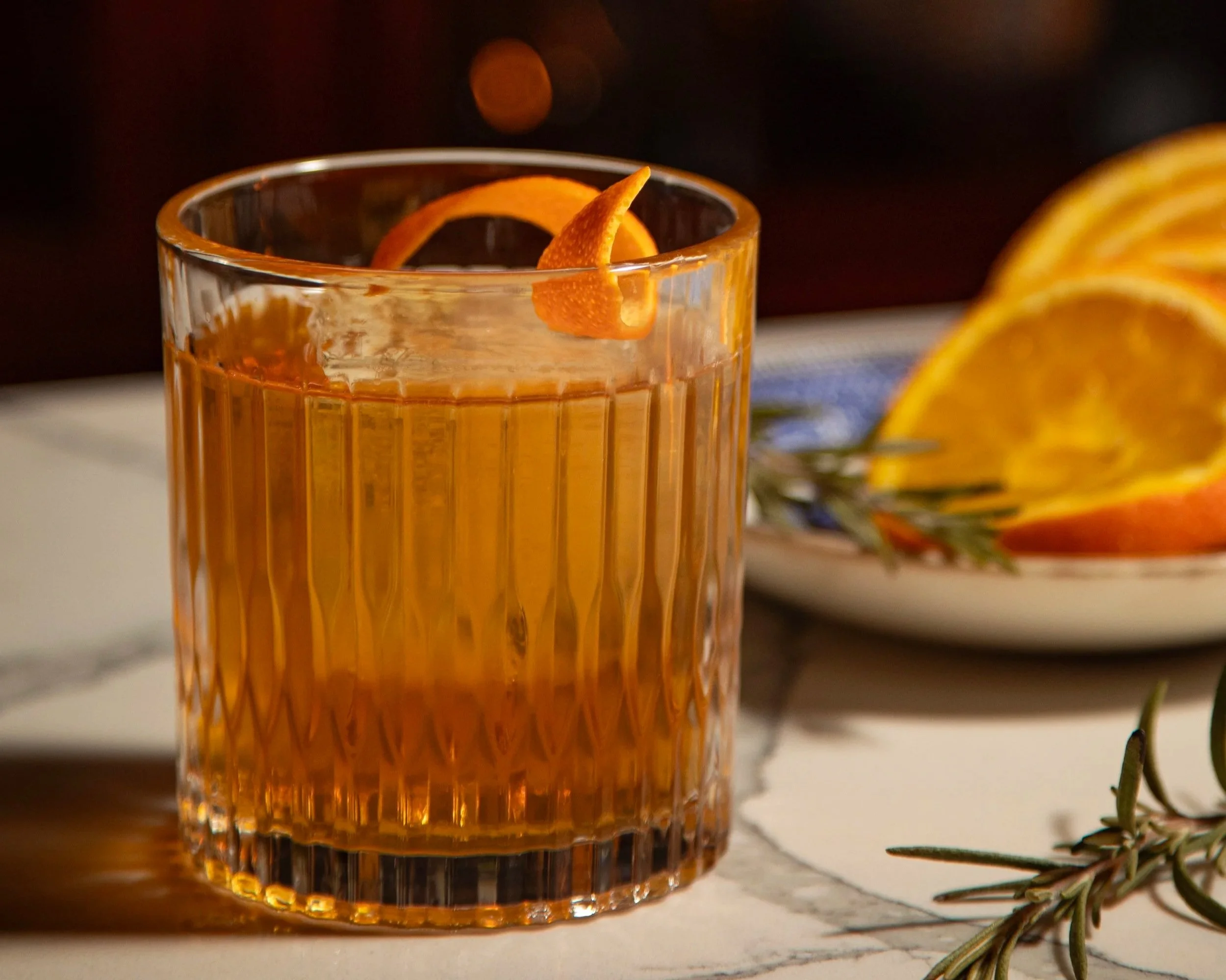 Smoked-Rosemary-Old-Fashioned-02.jpg