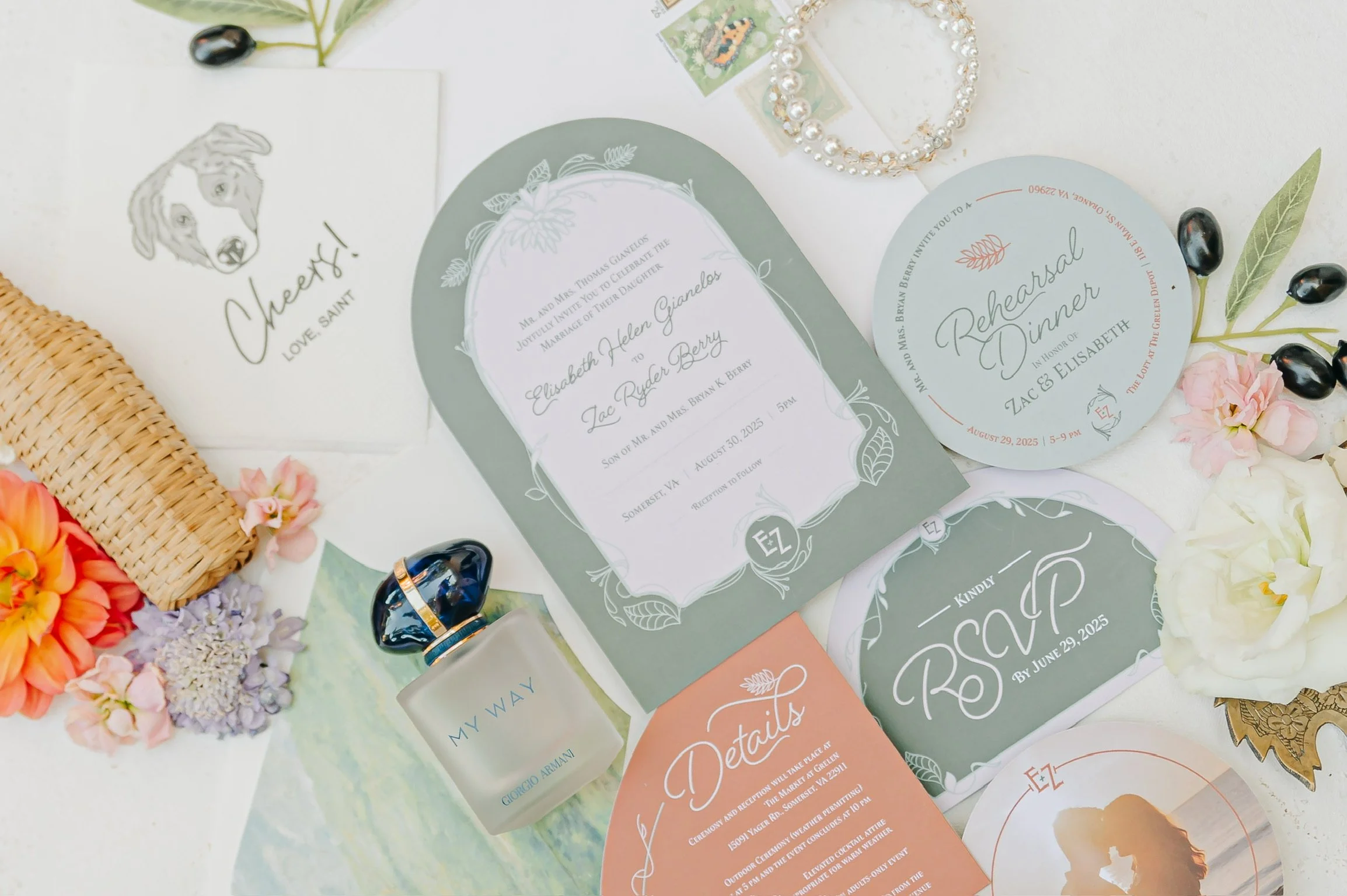 TheMegaCreativeCompany_WeddingBranding_StationerySuite_Garden_PhotoBySarahHoustonPhotography.JPG