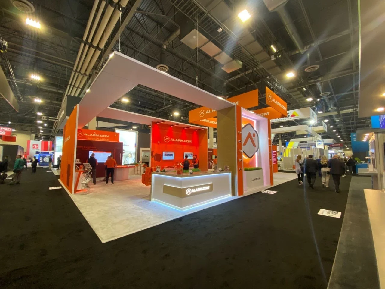 TheMegaCreativeCompany_TradeShow_BoothDisplay_Exhibit_Alarmcom_Events_14.JPG
