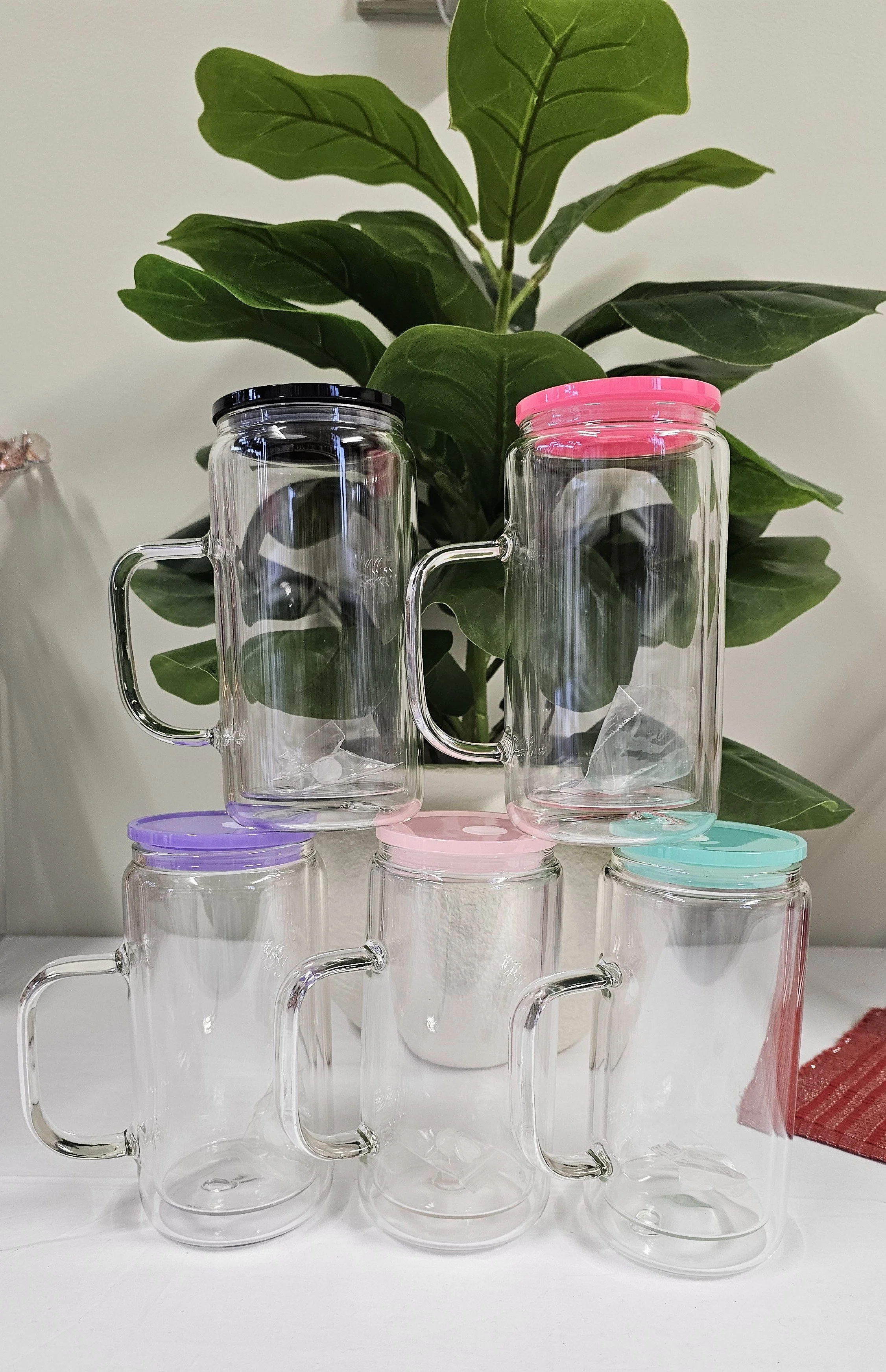 Snowglobe Glass Mug with Handle - 16oz - Coloured Lid