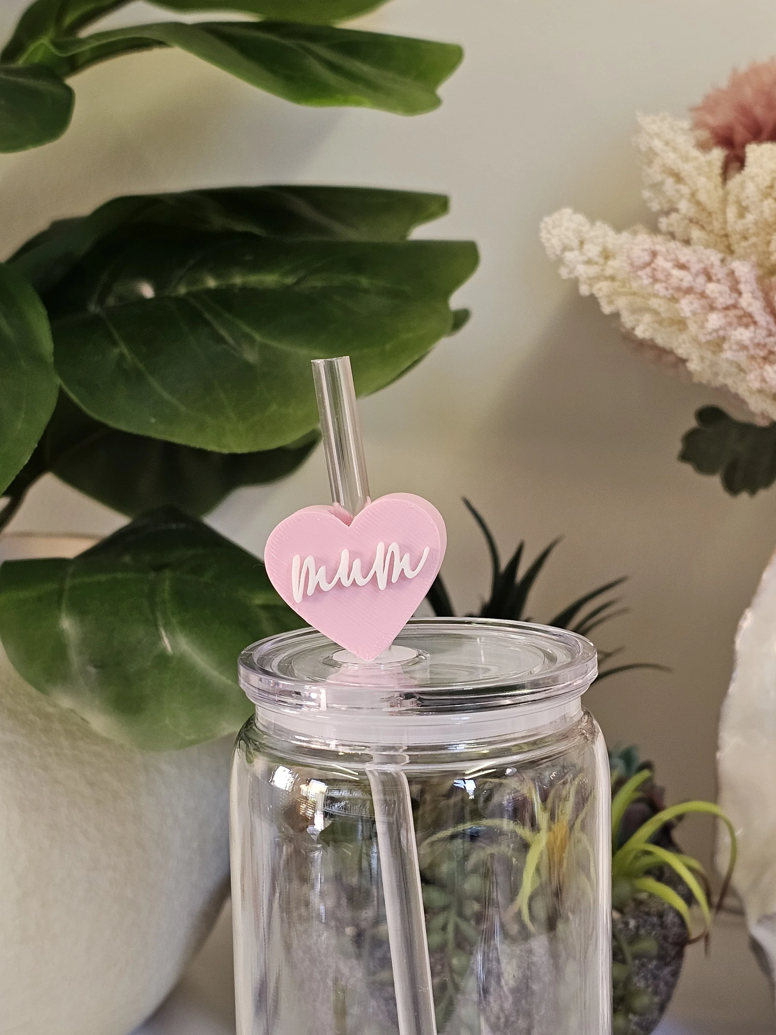 Mum Heart Straw Topper.jpg