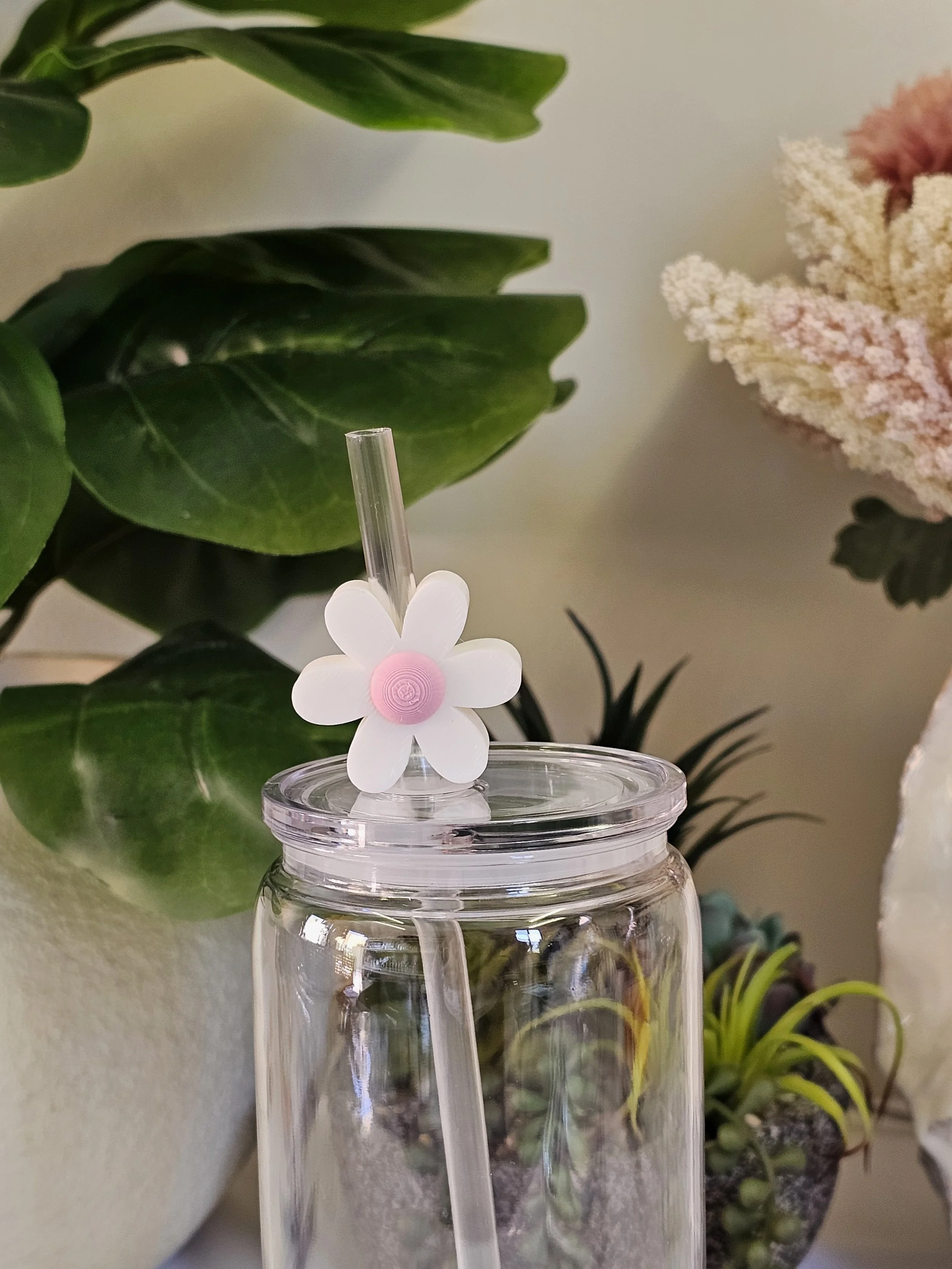 White Daisy Straw Topper.jpg