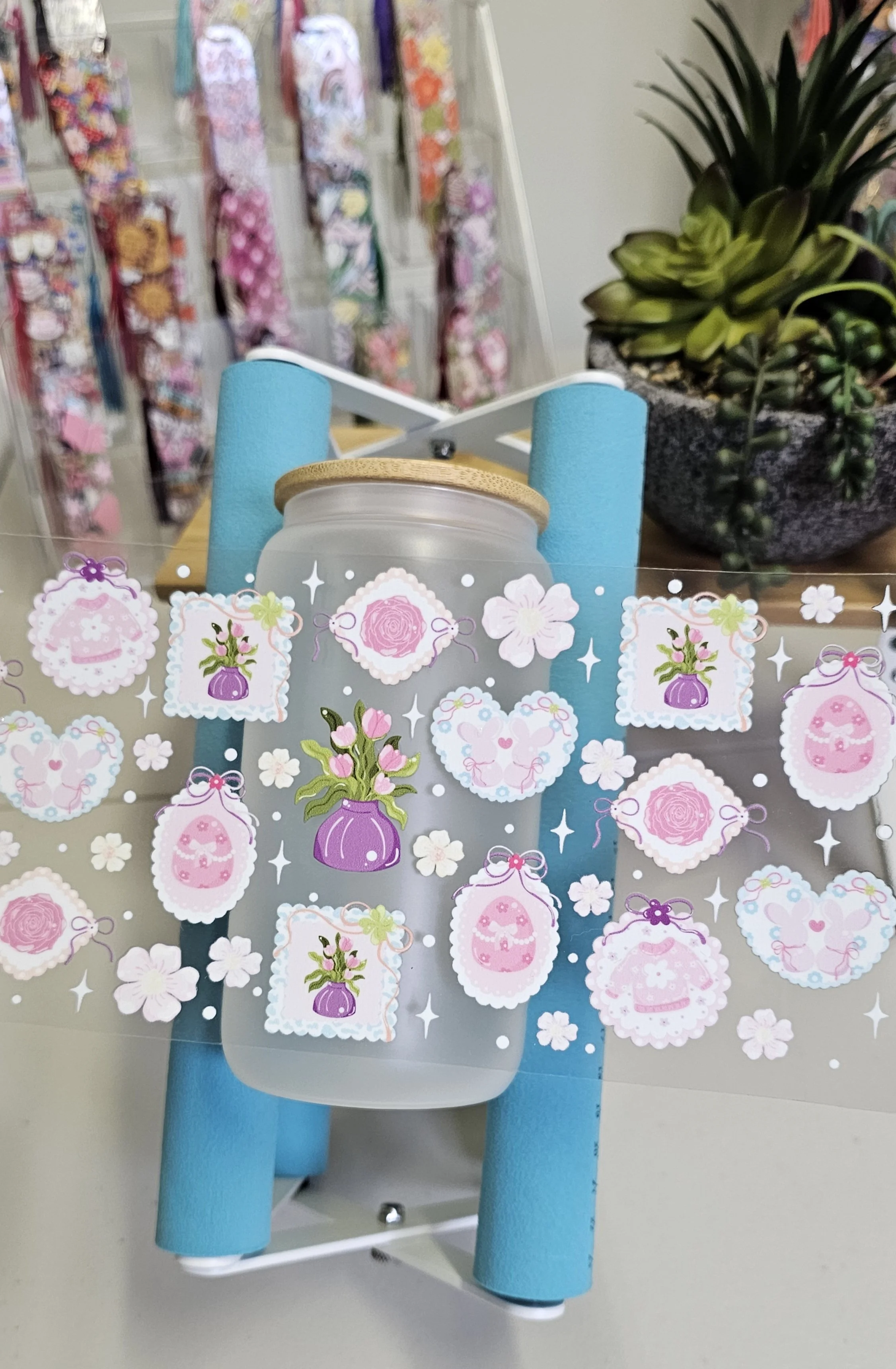 Lace frames - DIY