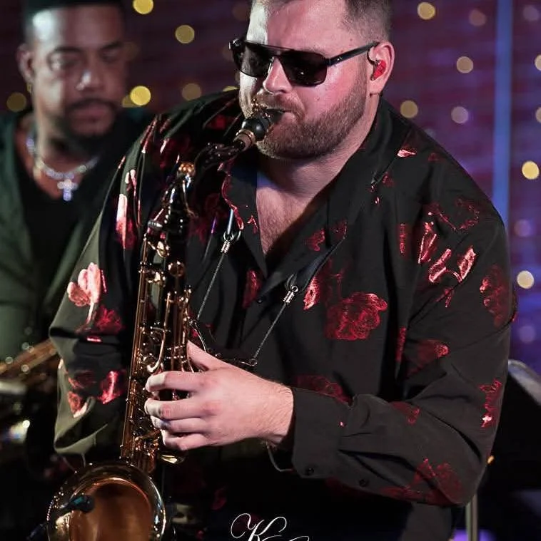 Life is a lot like Jazz&hellip;. it&rsquo;s best when you improvise - George Gershwin

#mondaymotivation  #ᴍᴏɴᴅᴀʏᴍᴏᴛɪᴠᴀᴛɪᴏɴ #mondaymotivation💪  #mondaymotivation💪🏾 #MondayMotivationMessage #CaliJones #nowplaying #bestisyettocome #Watercolors