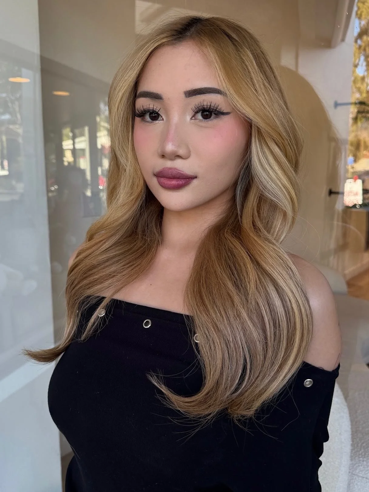 Warning: extensions may cause extreme confidence ⚠️

Color &amp; extensions by @sierrarachellehair