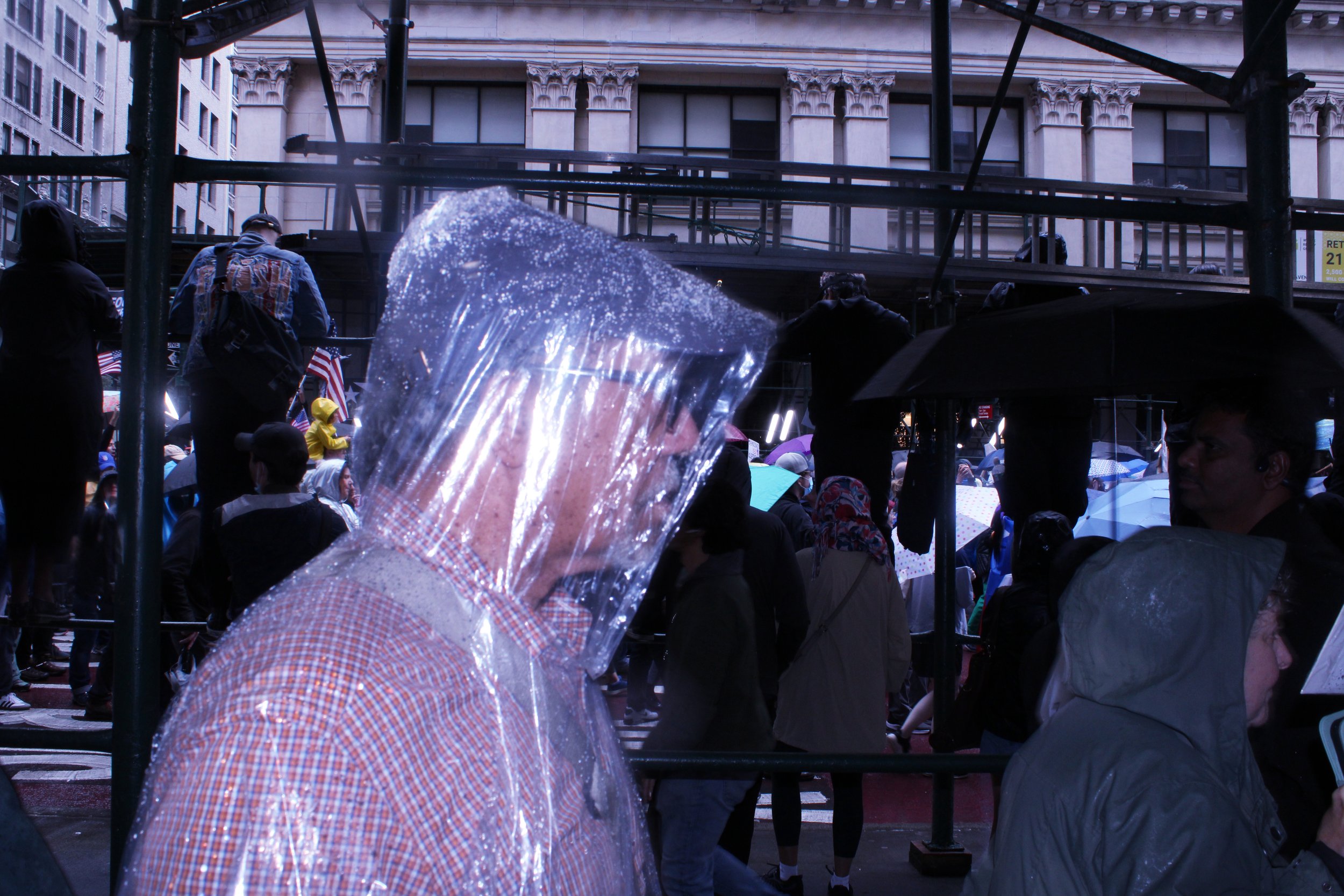 Poncho 2025)