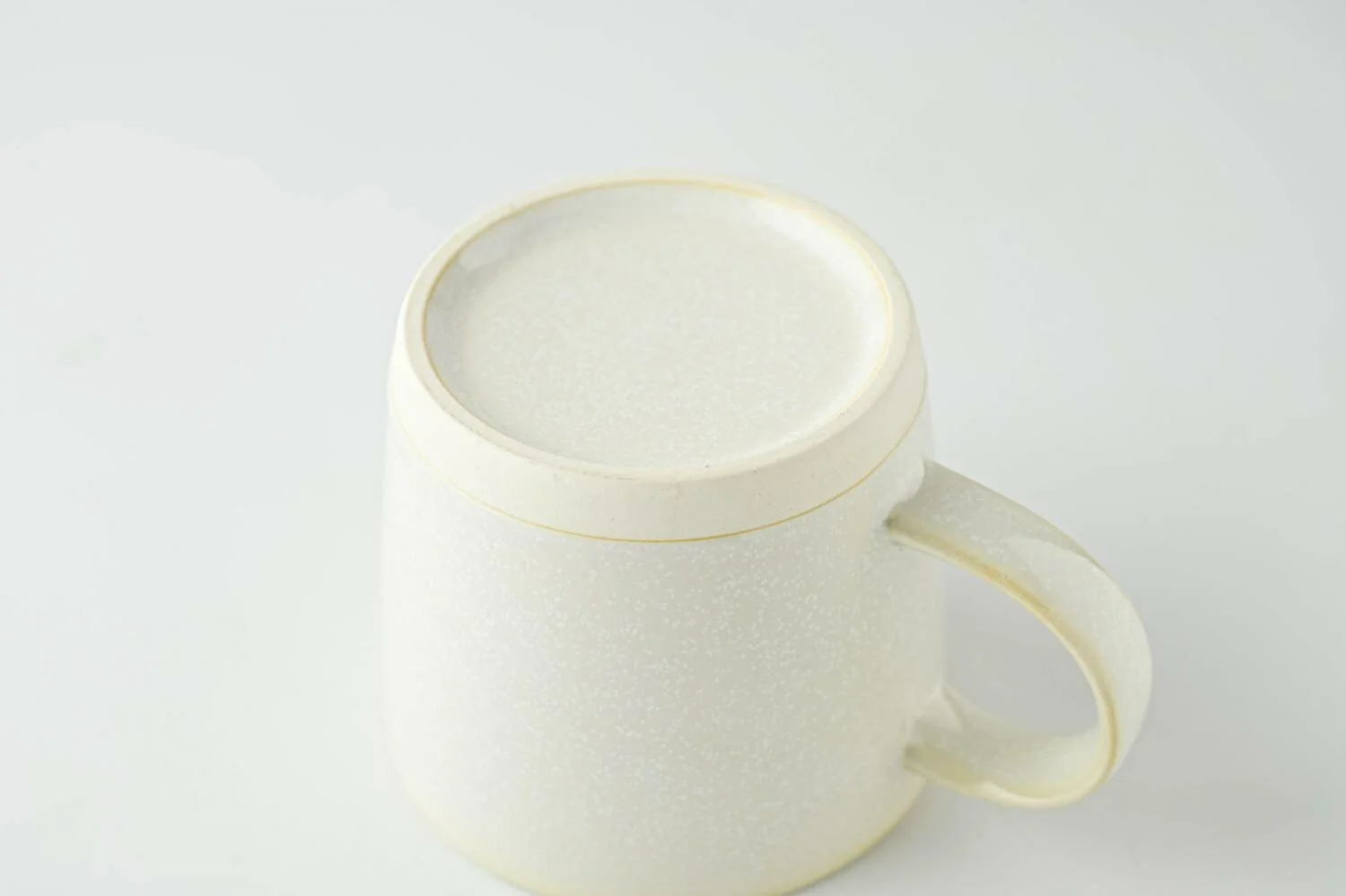 mug_white_03.jpg