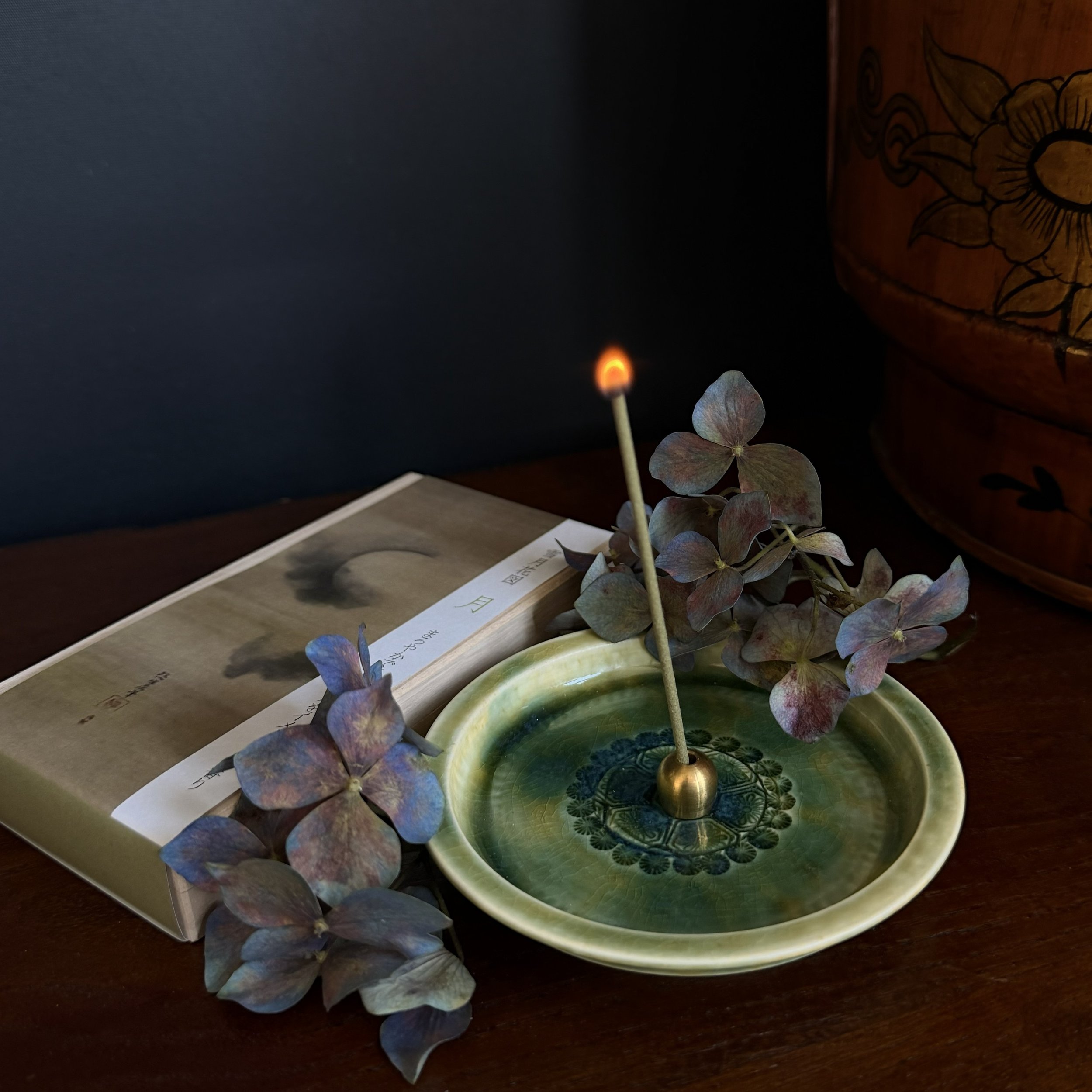 Japanese incense is rooted in kōdō (the &ldquo;Way of Fragrance&rdquo;), a centuries-old practice of appreciating scent with mindfulness and intention. Known for its subtle, refined aromas, incense brings a sense of calm, beauty, and quiet ritual to 