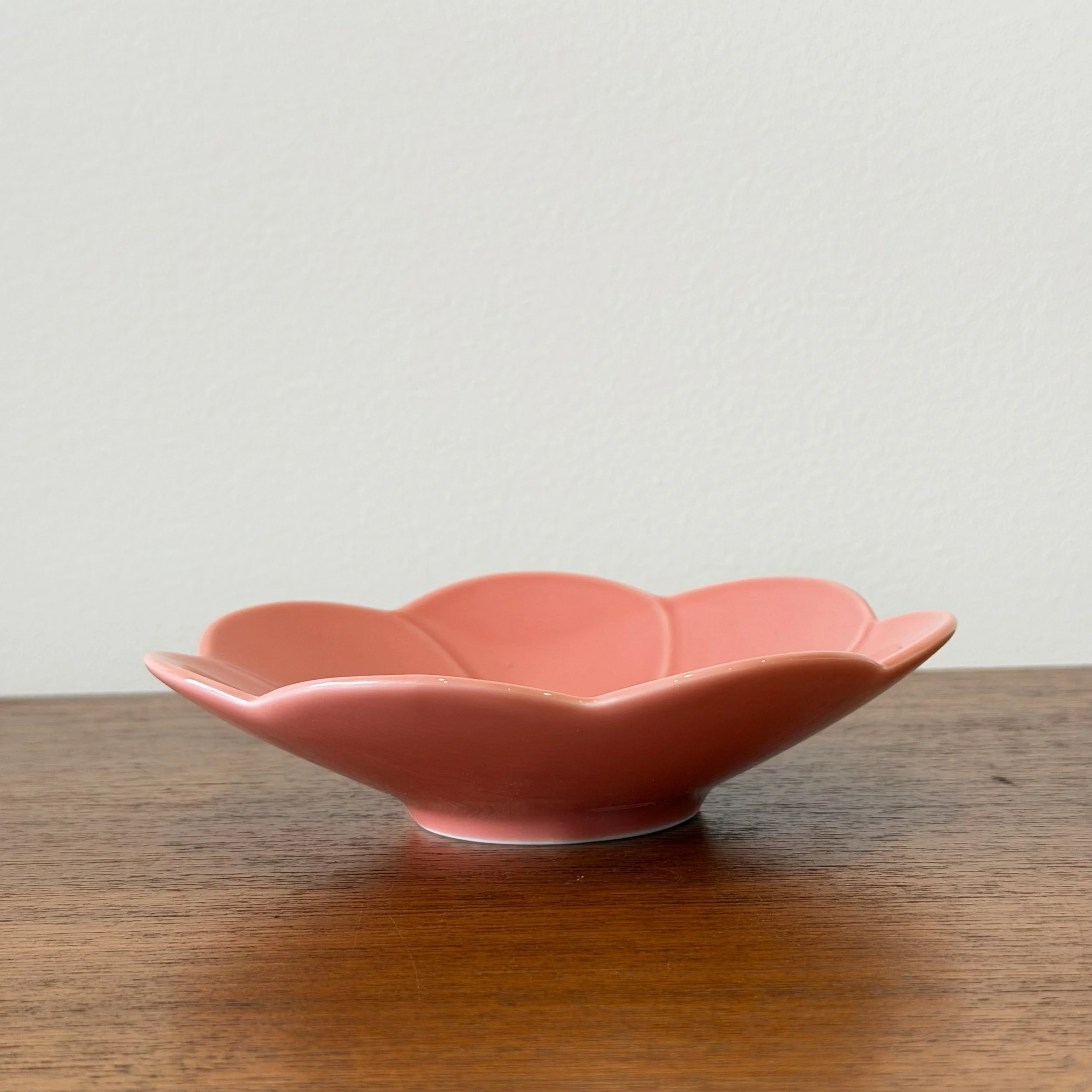 Kotohana Bowl - Red Hollyhock
