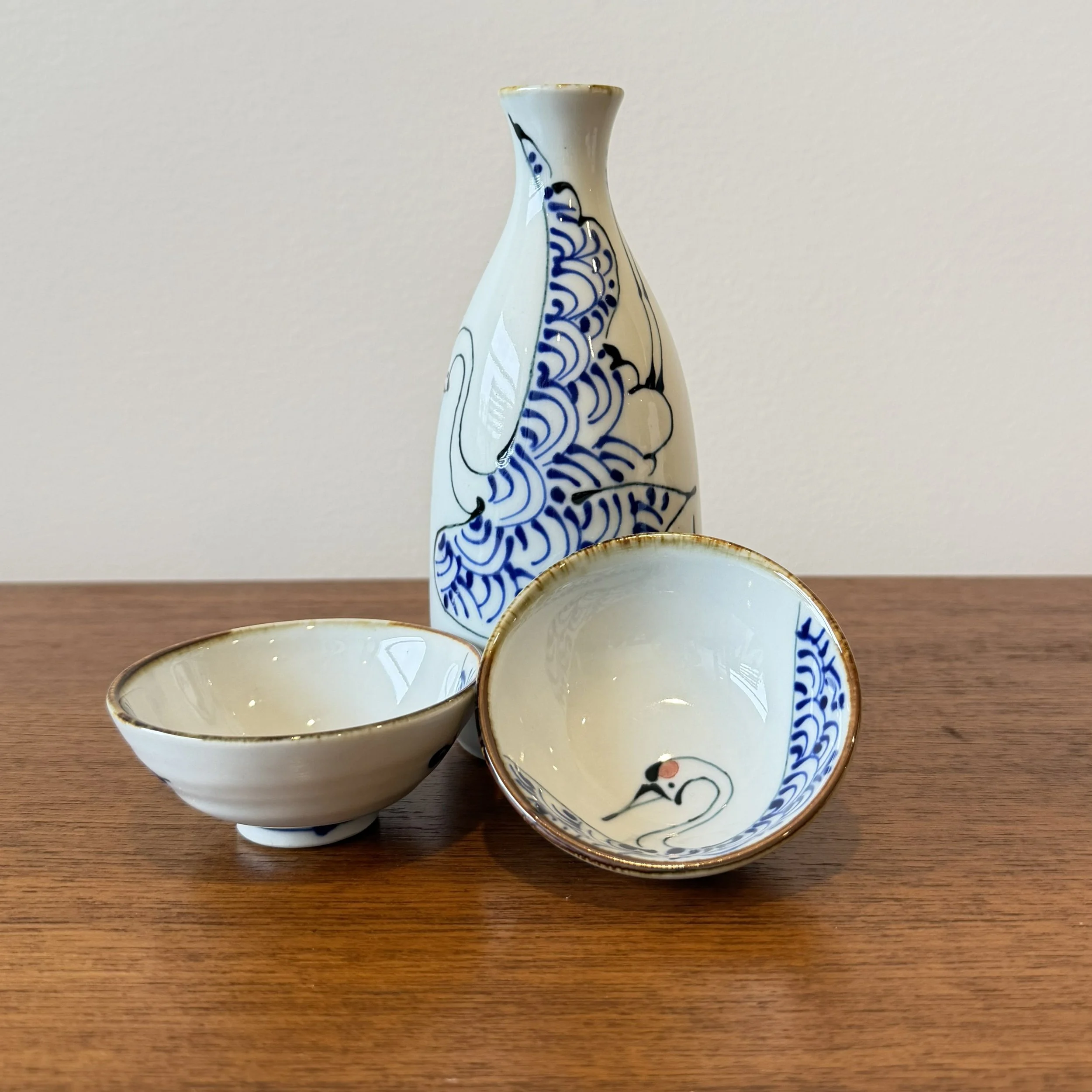 Kotohogi Sake Bottle & Cup Set