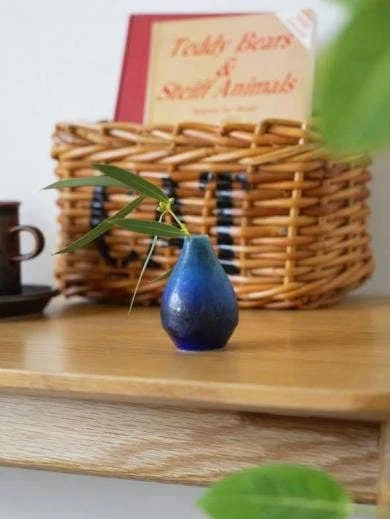 Cobalt Vase (Takeo Ware)