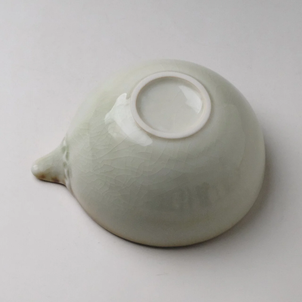 katakuchi_white_04.jpg