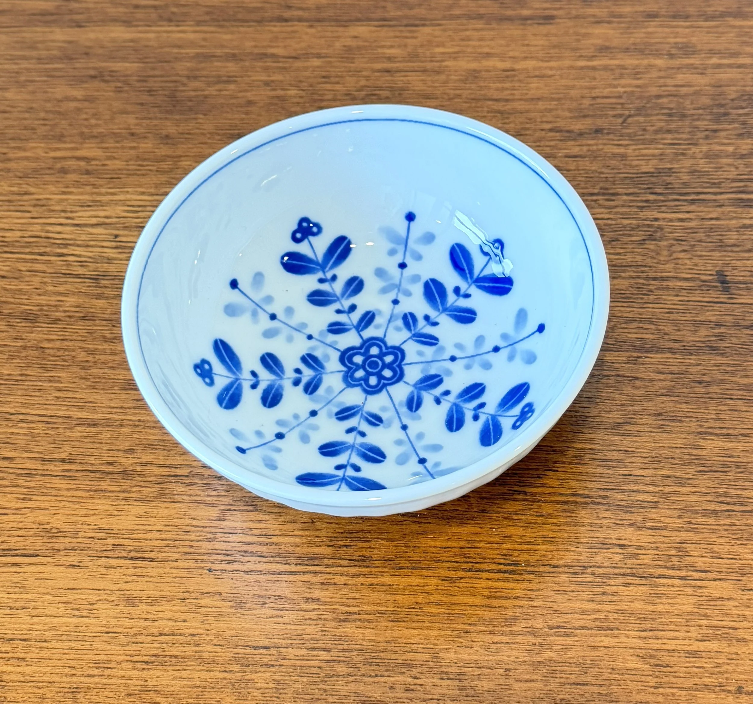 Mino Ware Floral Blue & White Rice Bowl