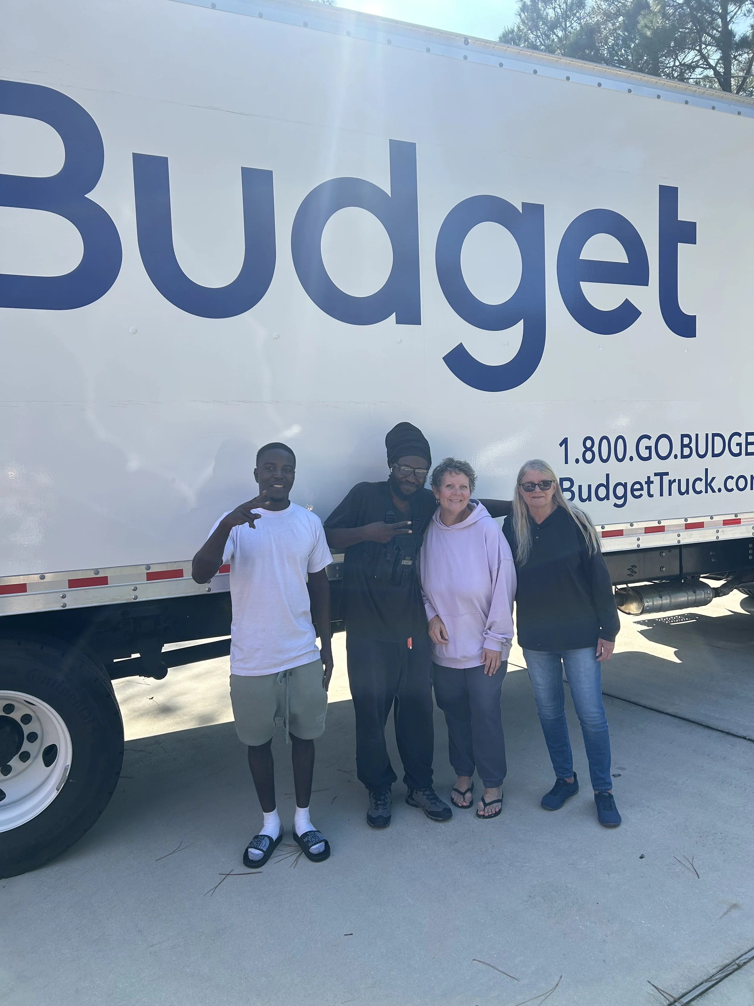 The Golden Girls relocation required coordinating multiple family members' schedules while managing household possessions accumulated over decades of residence in their longtime home. The systematic approach to inventory documentation, careful handli