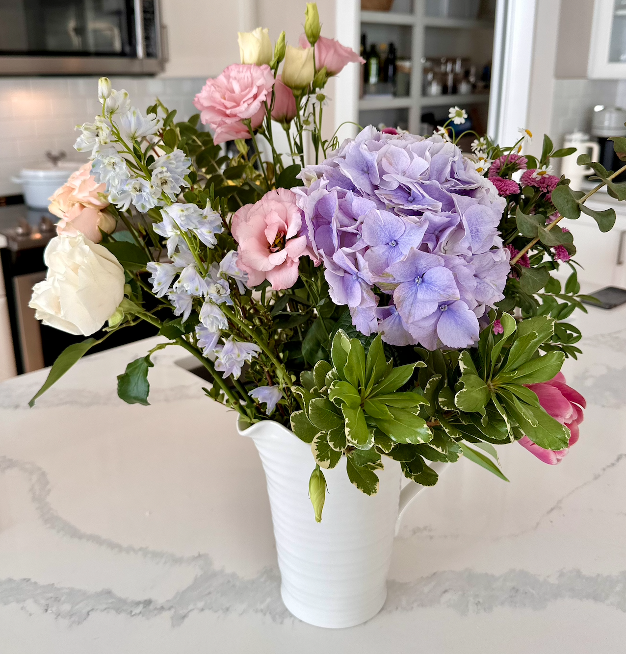 The Most Meaningful Gifts for a New Mom

(That Aren’t Just for the Baby)