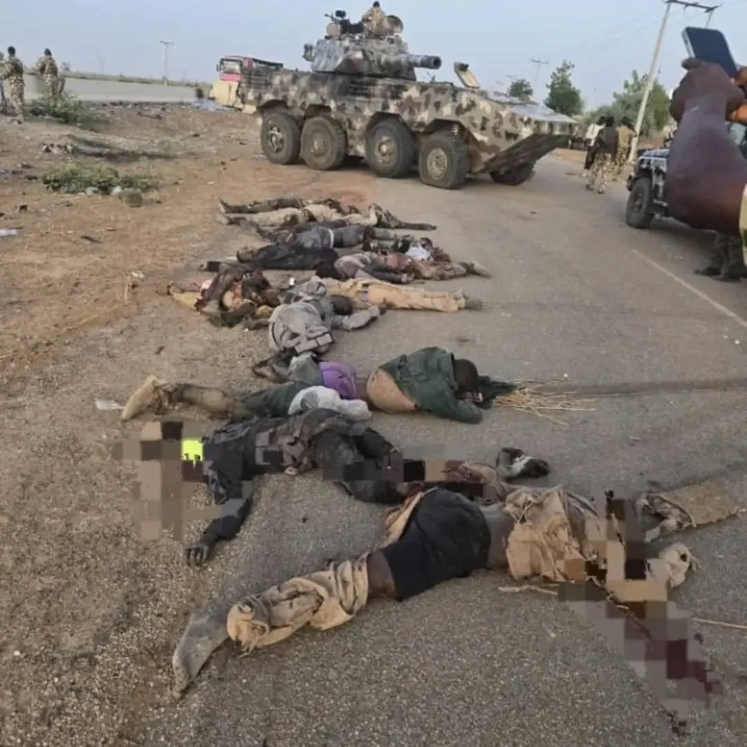 Warning graphics. We N&euml;&ucirc;tralise 24 !$!$ Terrorists in Kukareta, night attack, Record Major Arms Recovery in  Fail Attack, successfully repelling a coordinated attack on Kukareta community in Borno. 

Items recovered from the terrorists inc