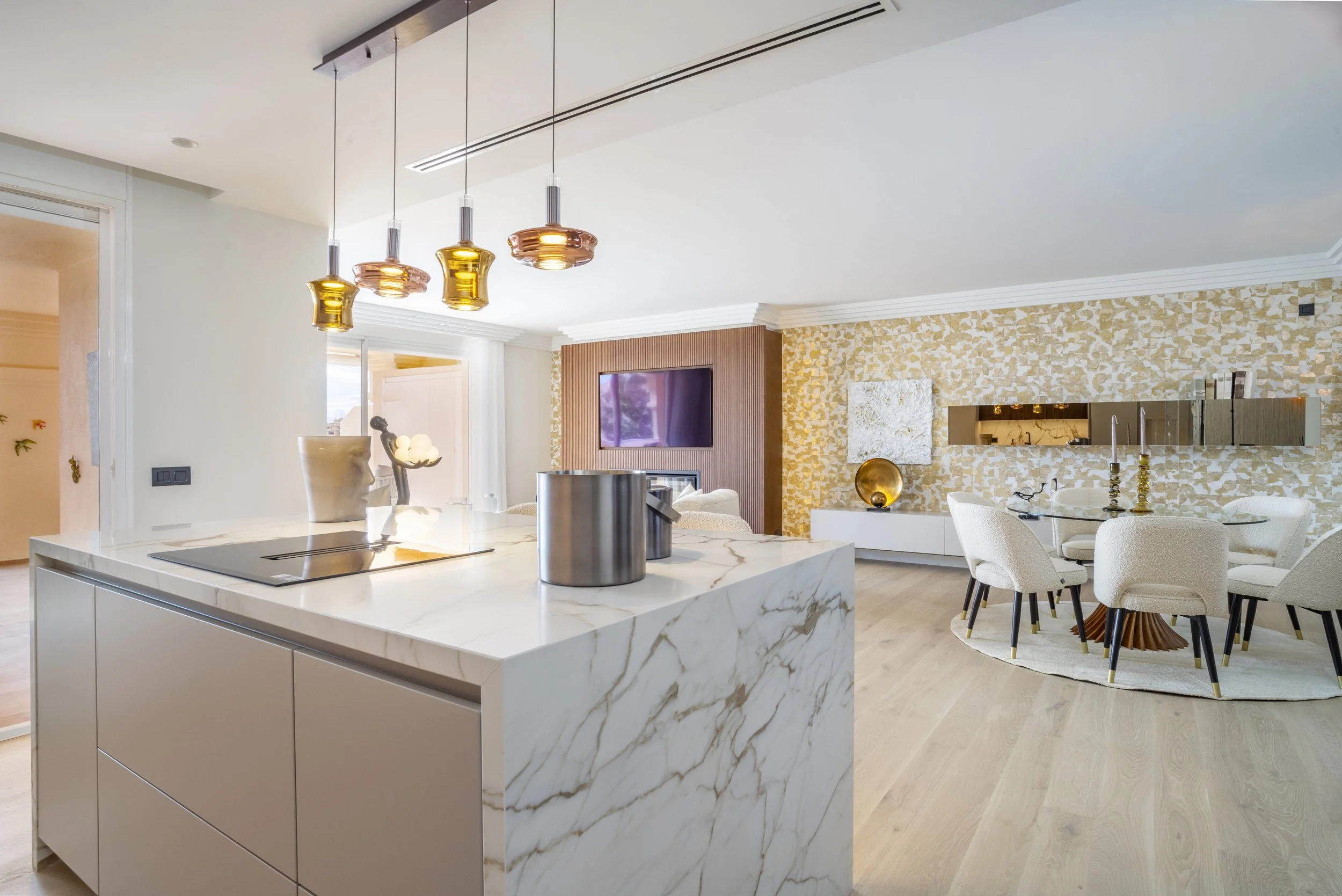 Penthouse Albatros 20.jpg