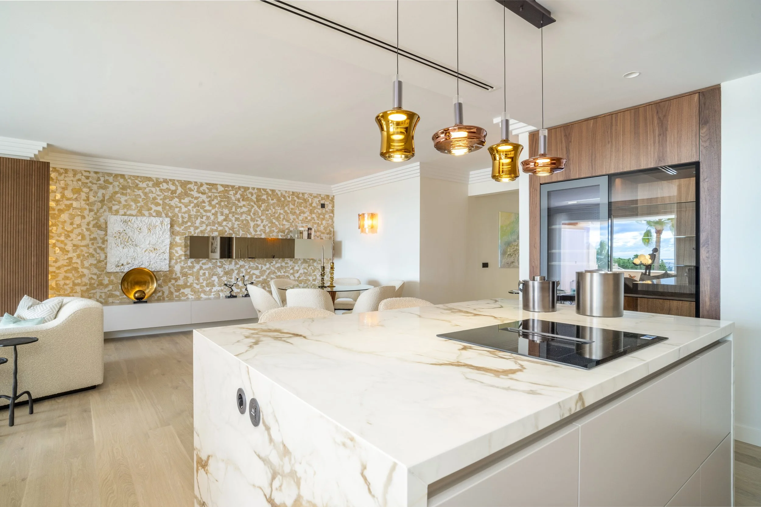 Penthouse Albatros 12.jpg