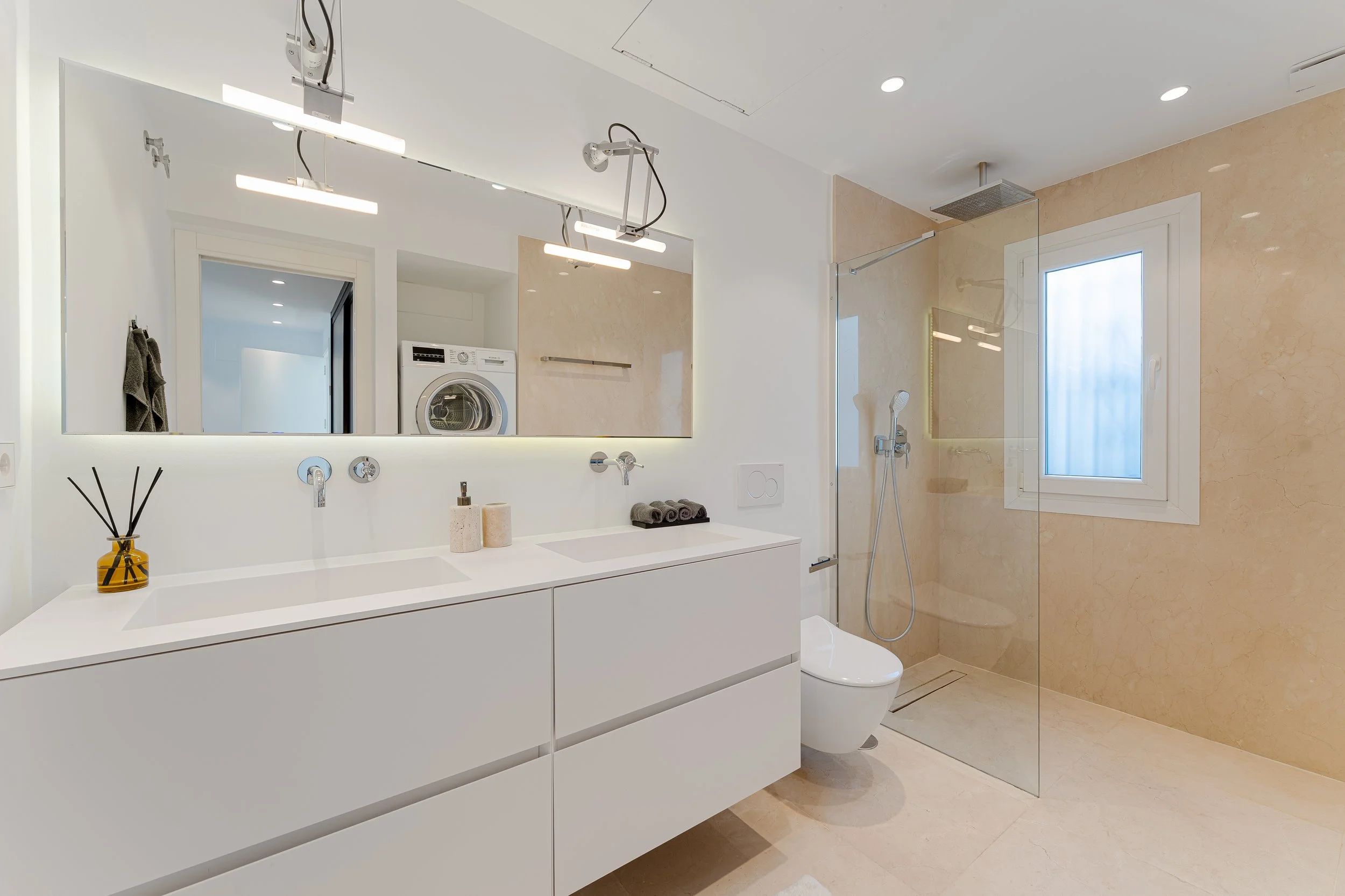 Penthouse Horizon25.jpg