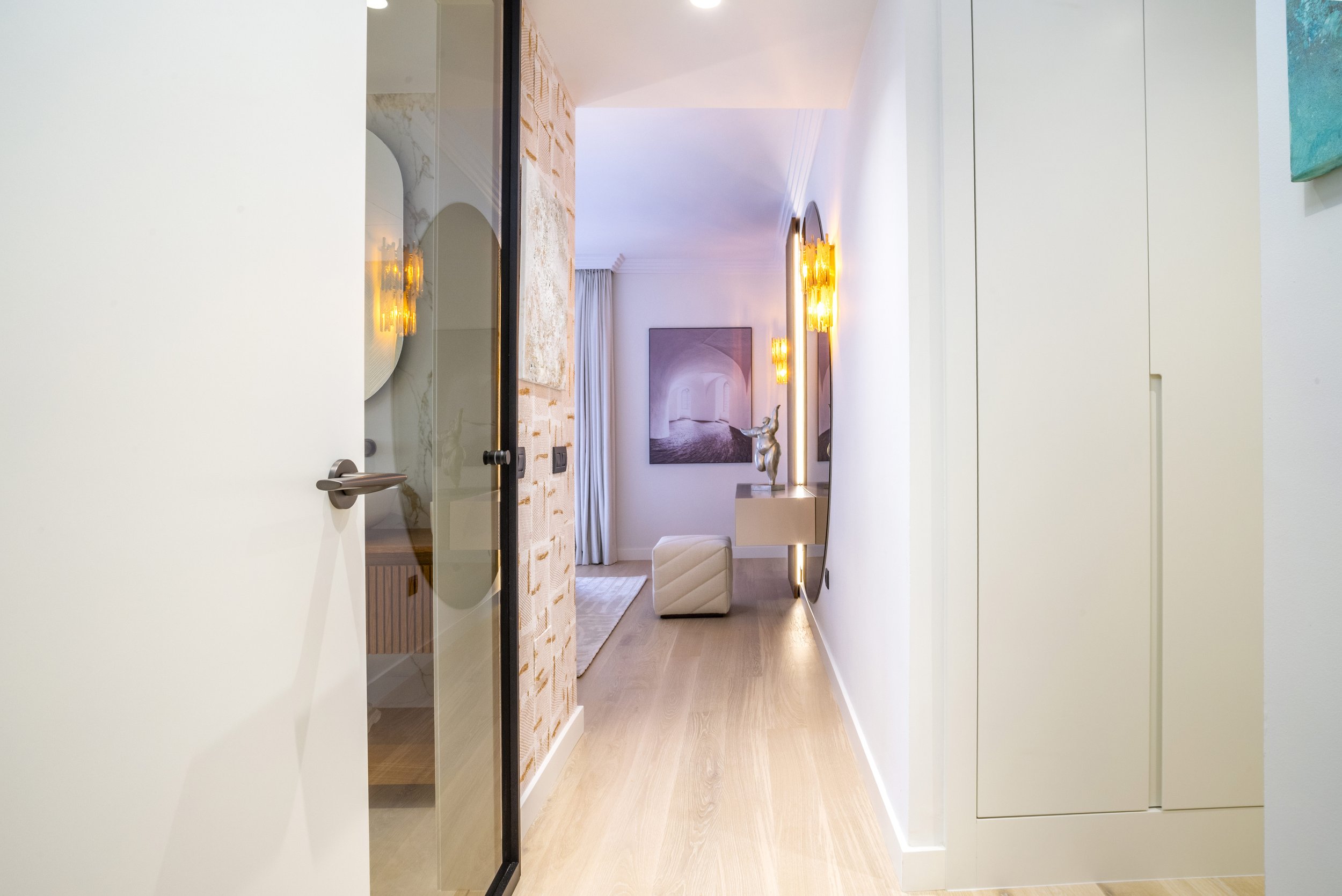 Penthouse Albatros 33.jpg