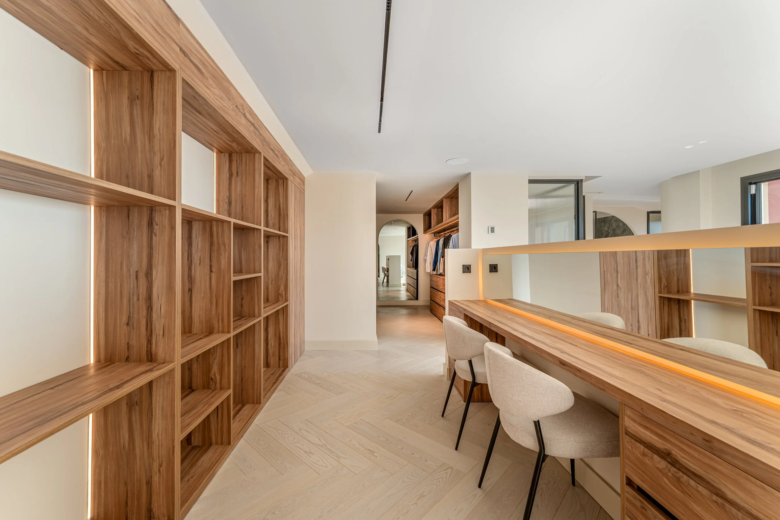 Penthouse Halcon 2-4.jpg