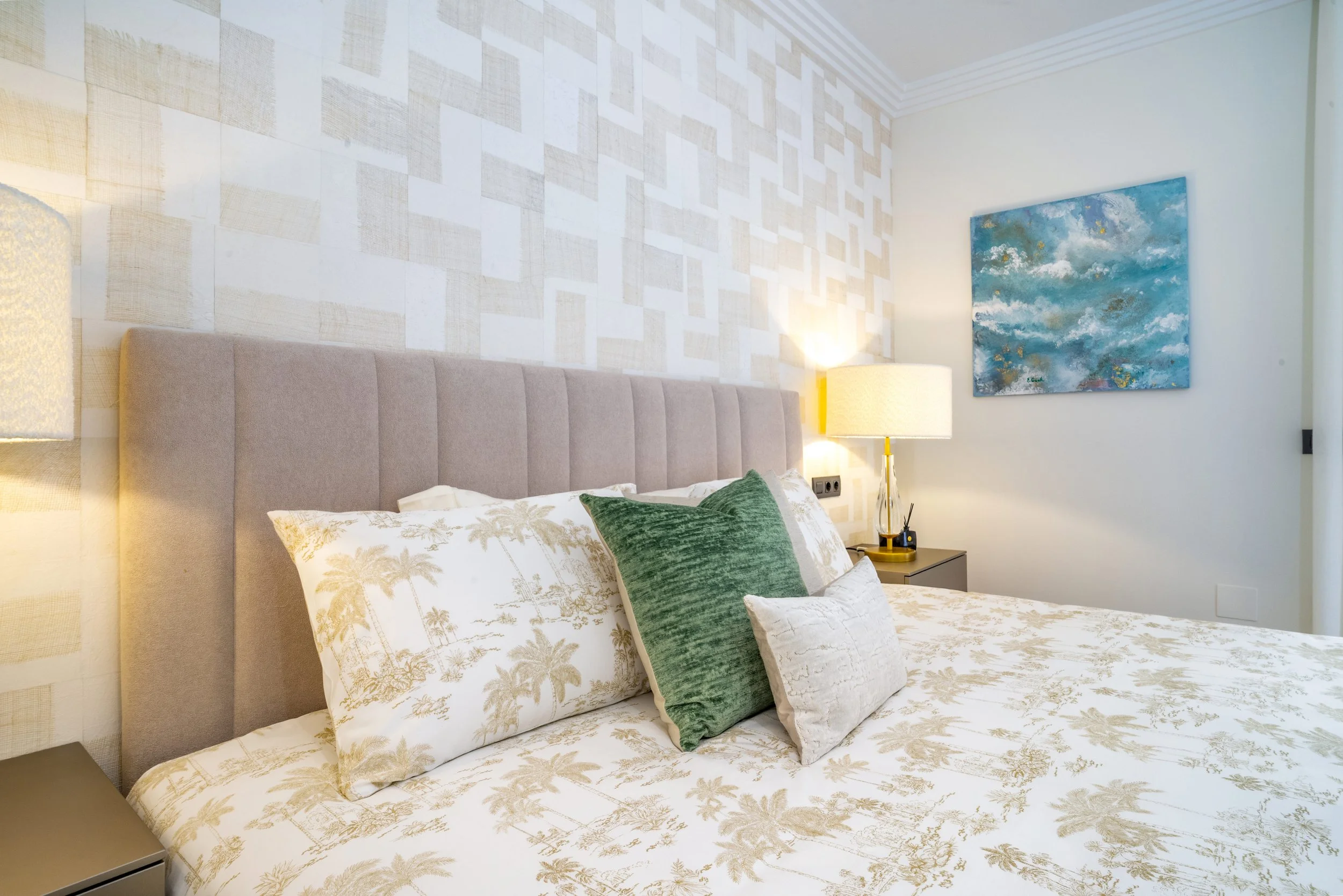 Penthouse Albatros 39.jpg