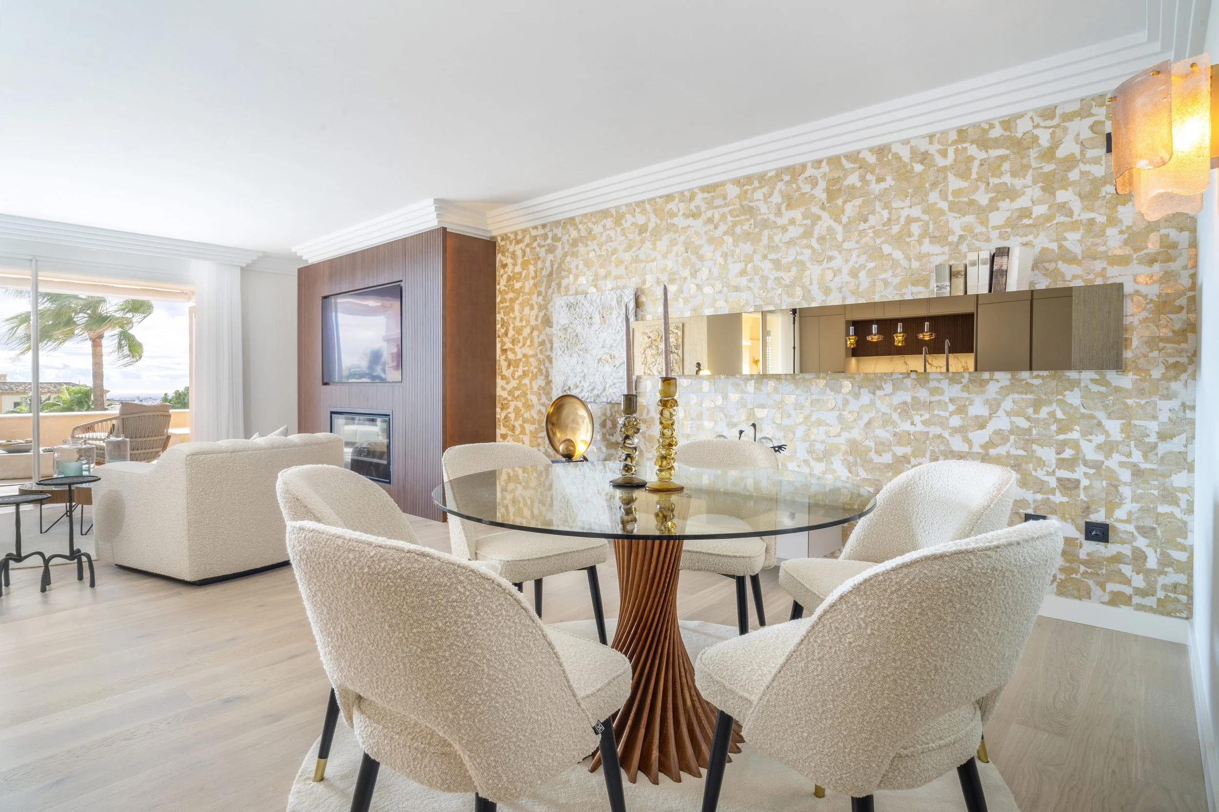 Penthouse Albatros 47.jpg