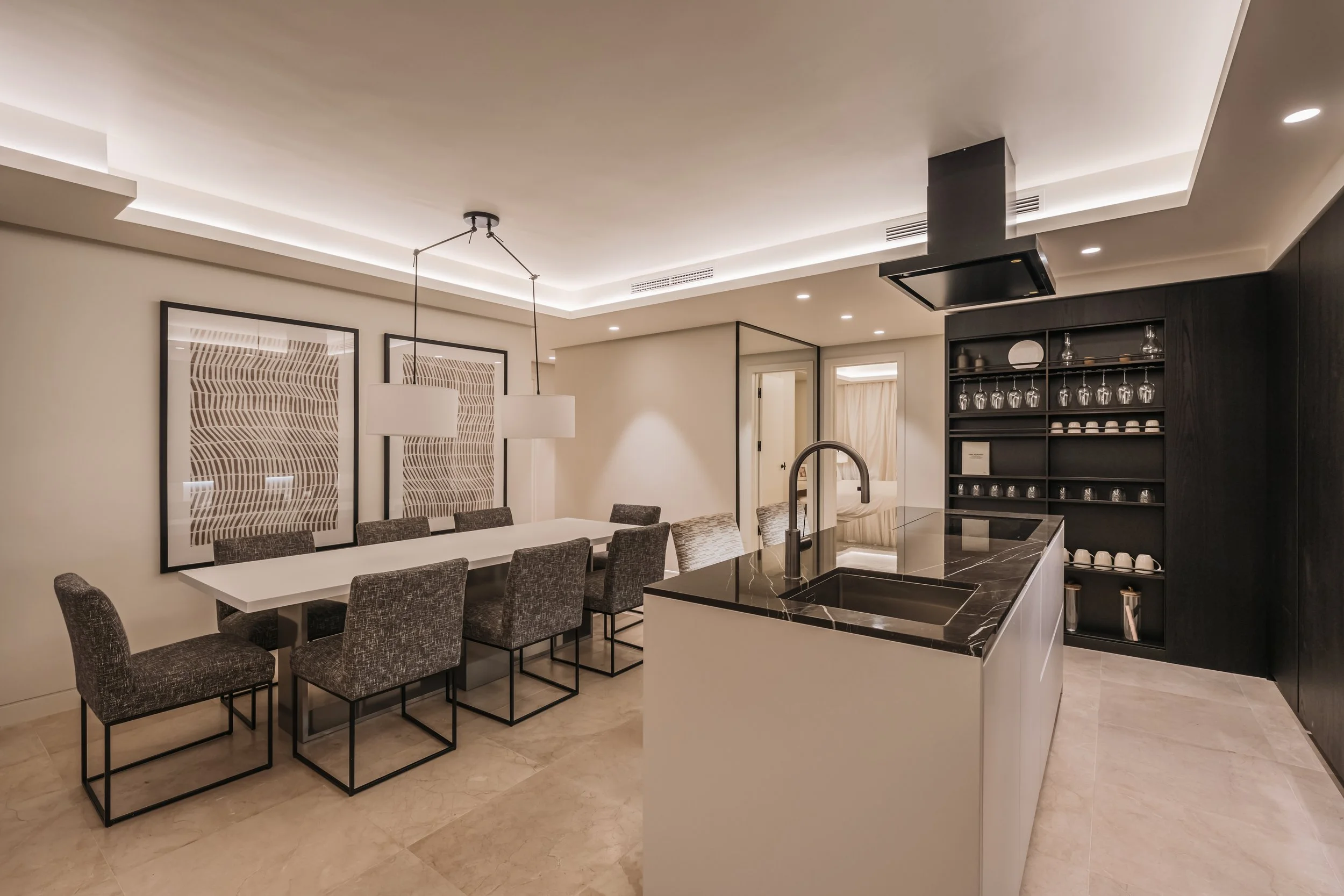 Aura 7 - Homerun Brokers-12.jpg