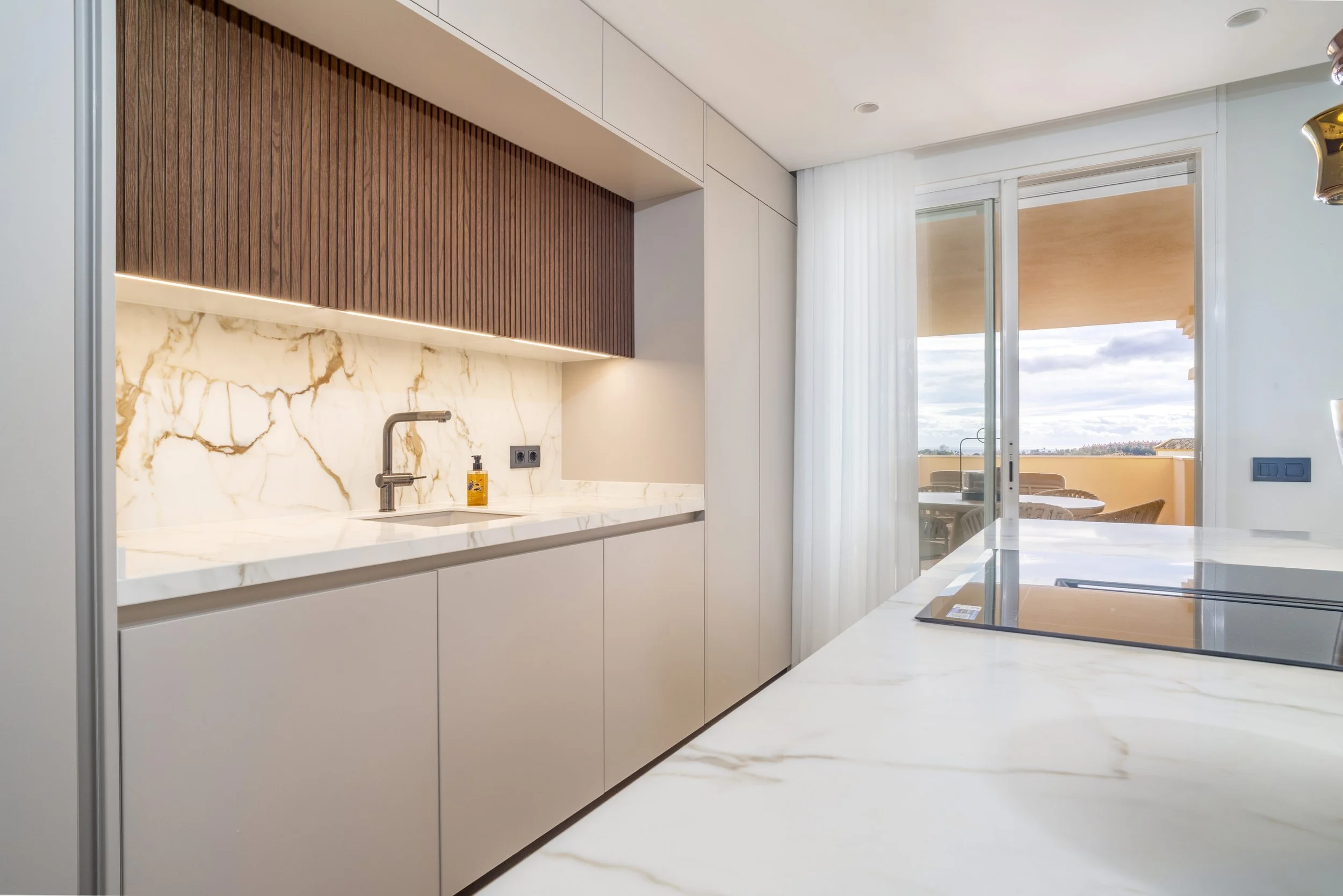 Penthouse Albatros 6.jpg