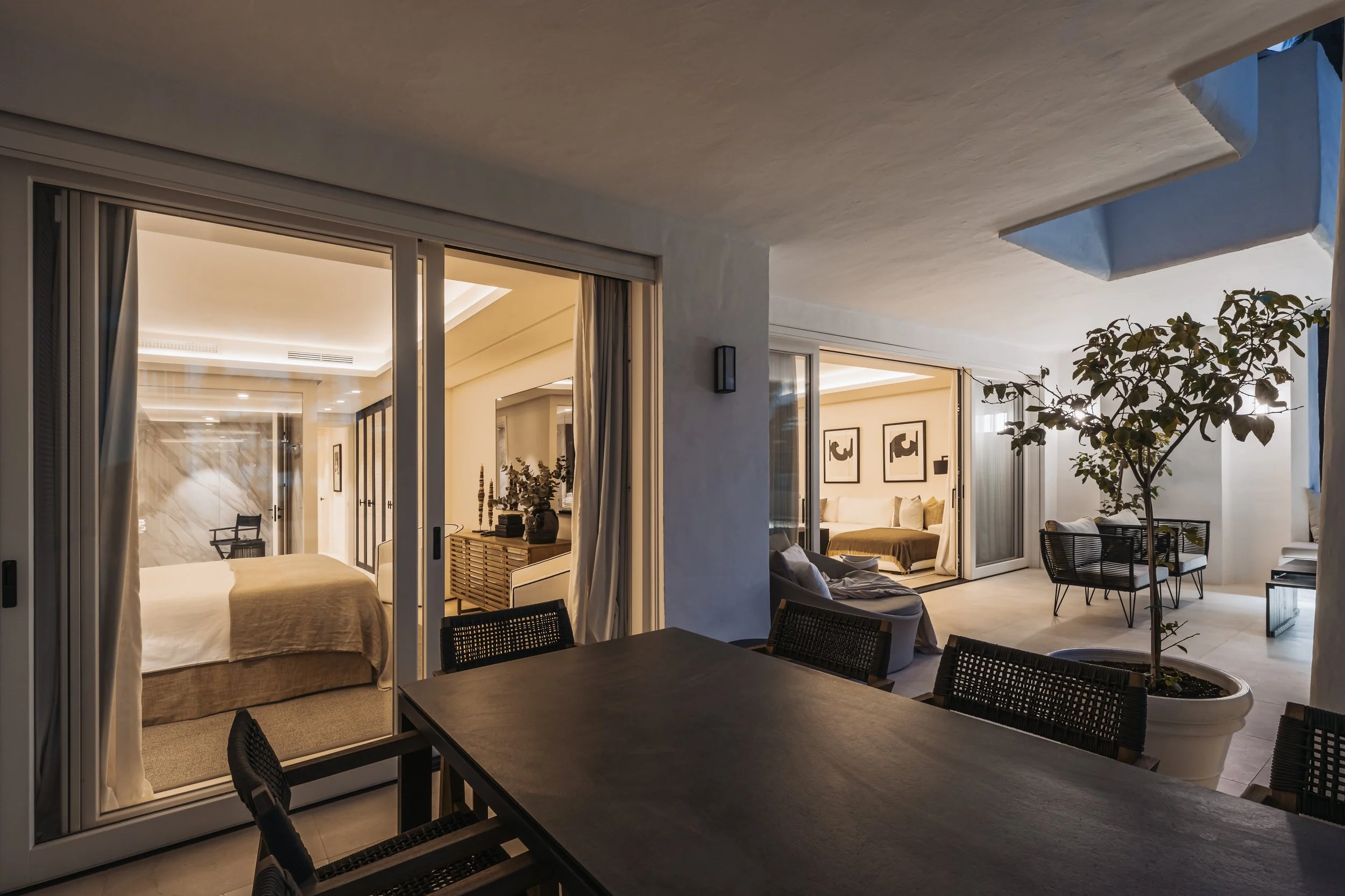 Aura 7 - Homerun Brokers-8.jpg