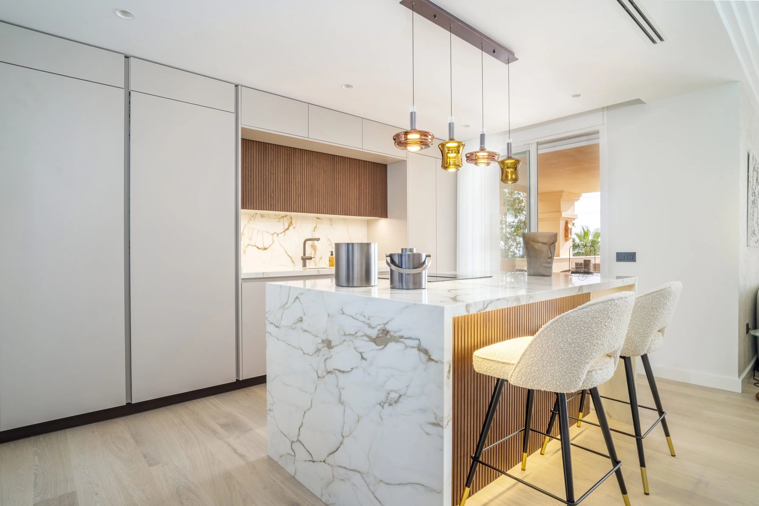 Penthouse Albatros 1.jpg