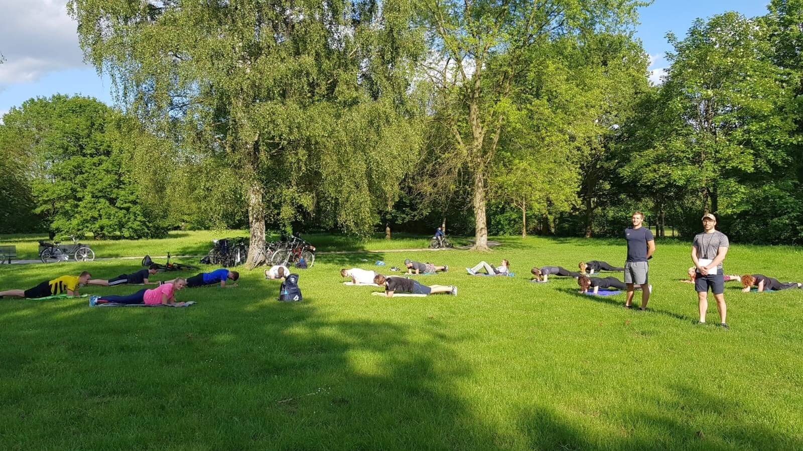 Schwimmen in Corona-Zeiten: Training ohne Wasser