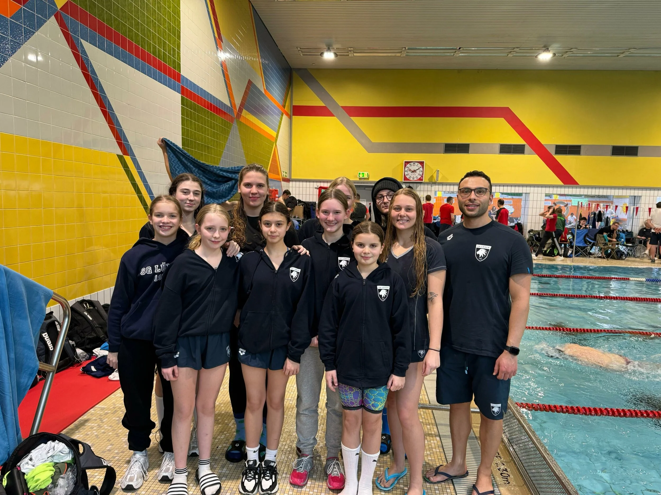 Mädels überzeugen bei den DMS – Jungs kämpfen um Abstieg