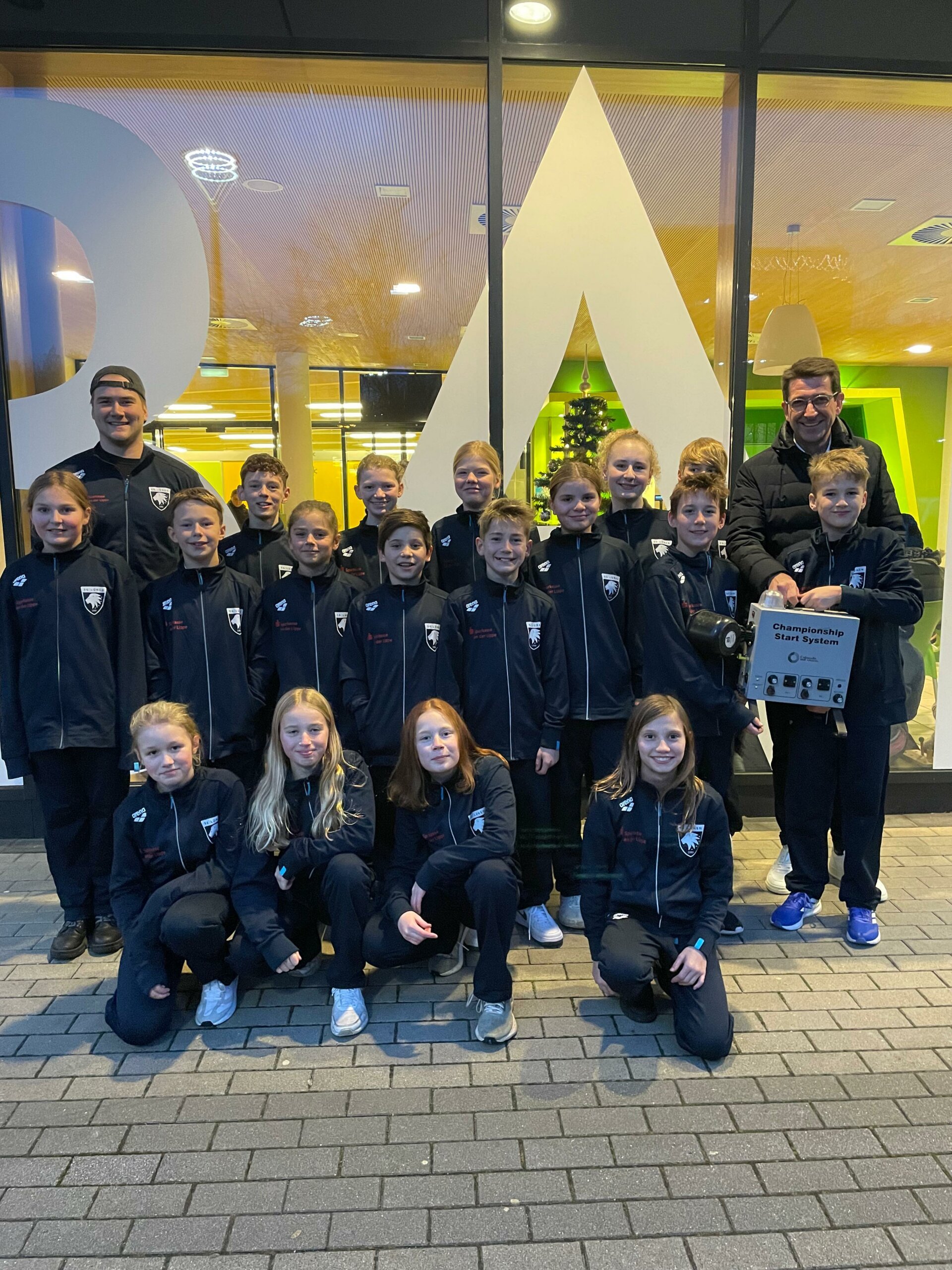 Sparkasse schenkt SG Lünen neue Startanlage