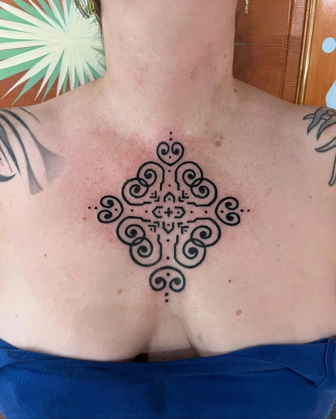 Ornamentals by @sillysilje ✨

Dm, email or call the shop for info &amp; booking:

✉️Booking.ironshield@gmail.com
☎️ +47 996 10 098

#ironshieldtattoo #sandnestattoo