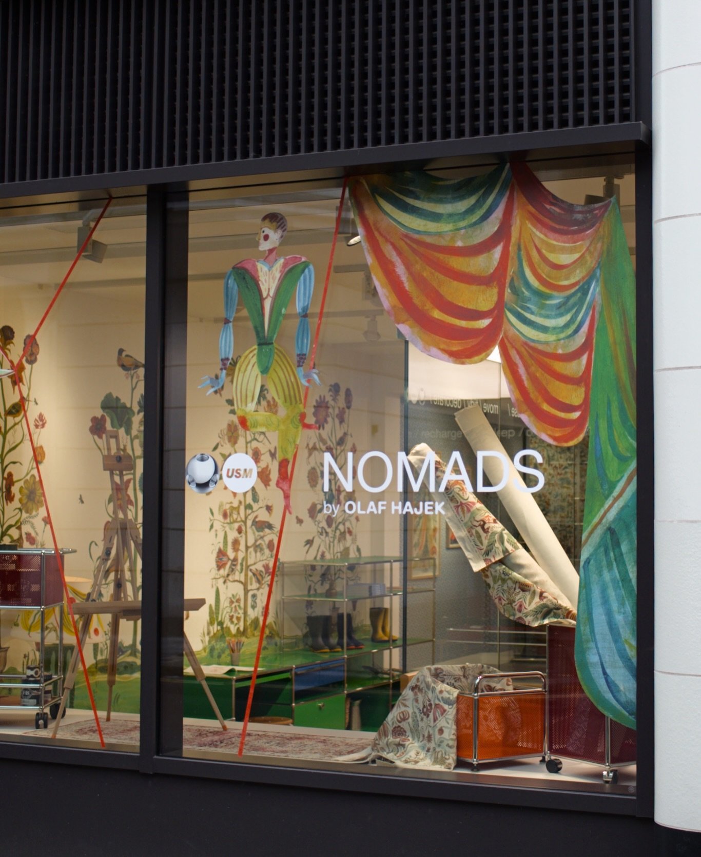 We got the chance to return to USM Haller&rsquo;s London showroom, this time to see &lsquo;Nomads&rsquo;, a new installation with German-based illustrator, artist, designer and author Olaf Hajek.

Transforming the showroom and its windows into a seri